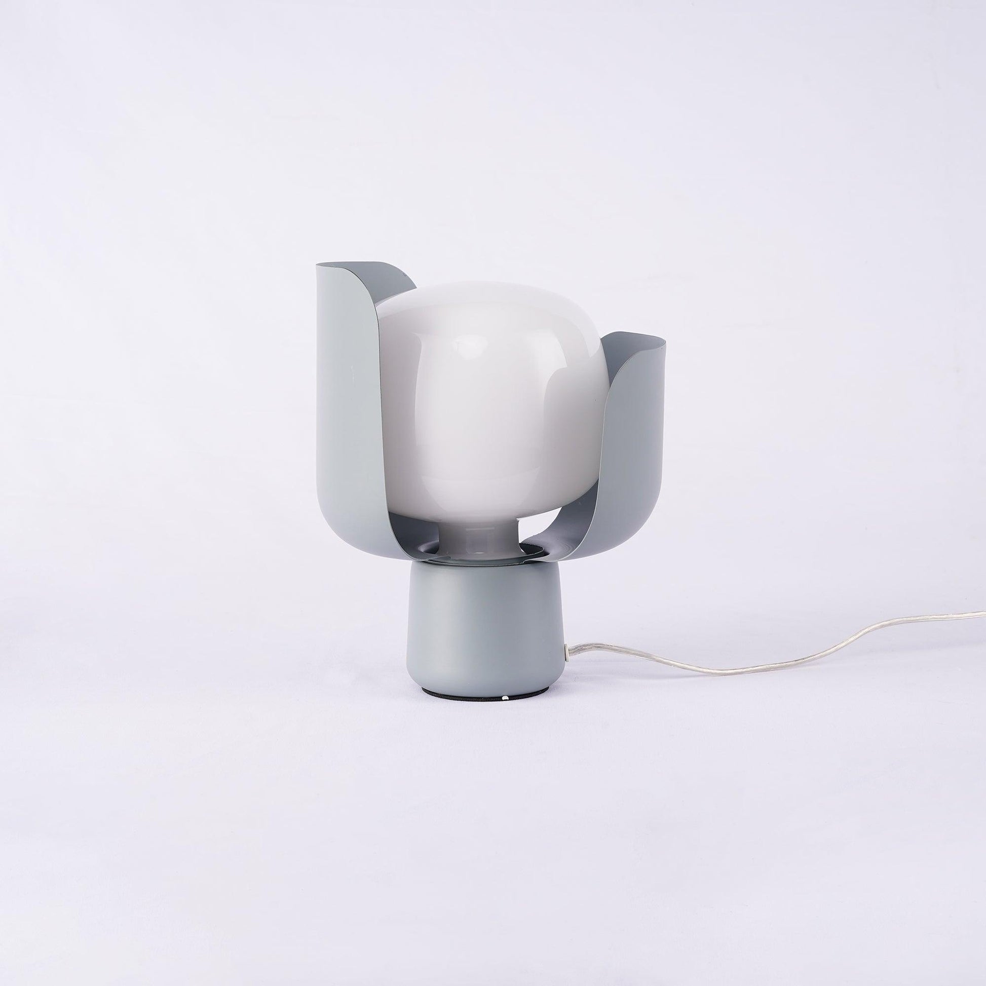 Zuri Plastic Minimalist Table Lamp-Neutral Decor