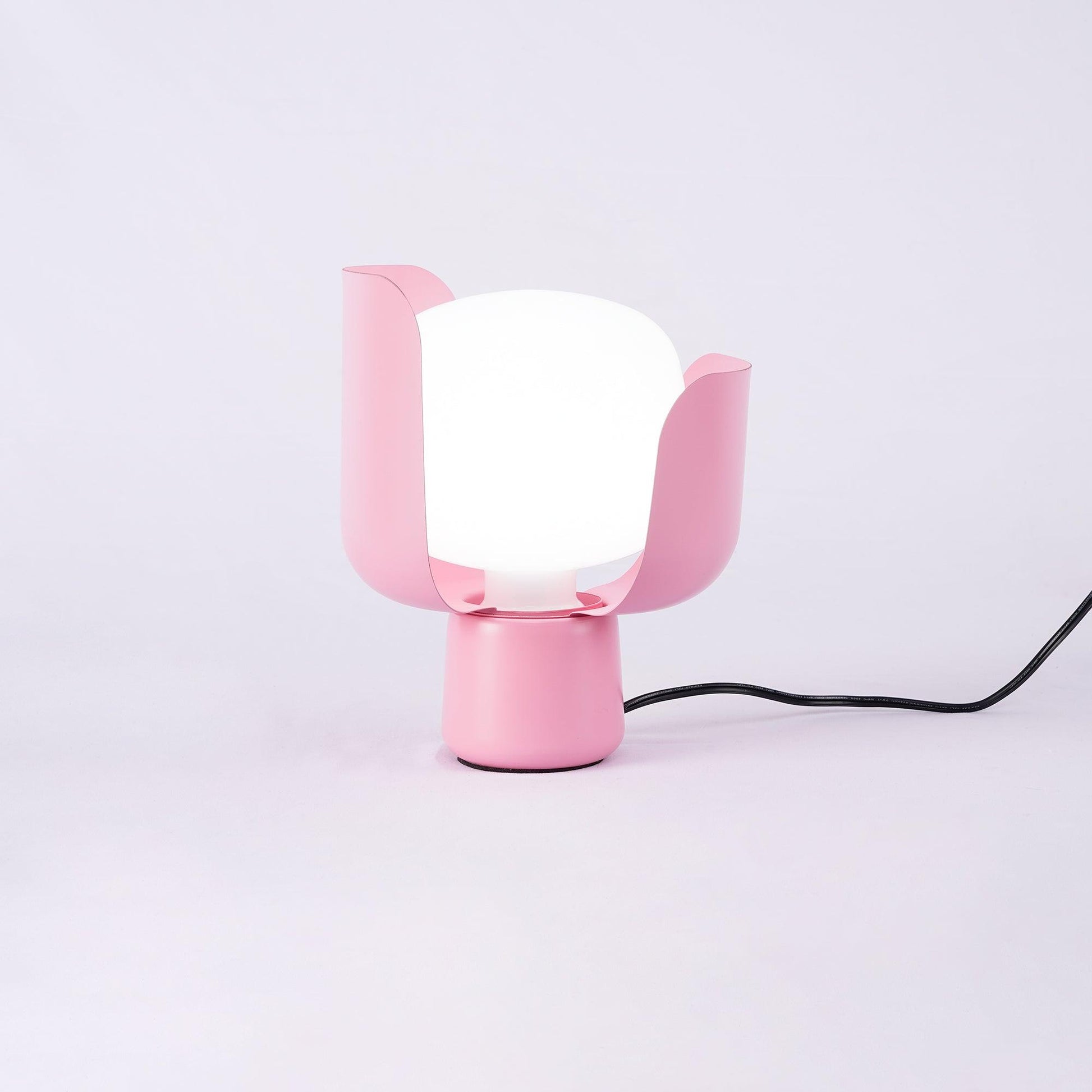 Zuri Plastic Minimalist Table Lamp-Neutral Decor