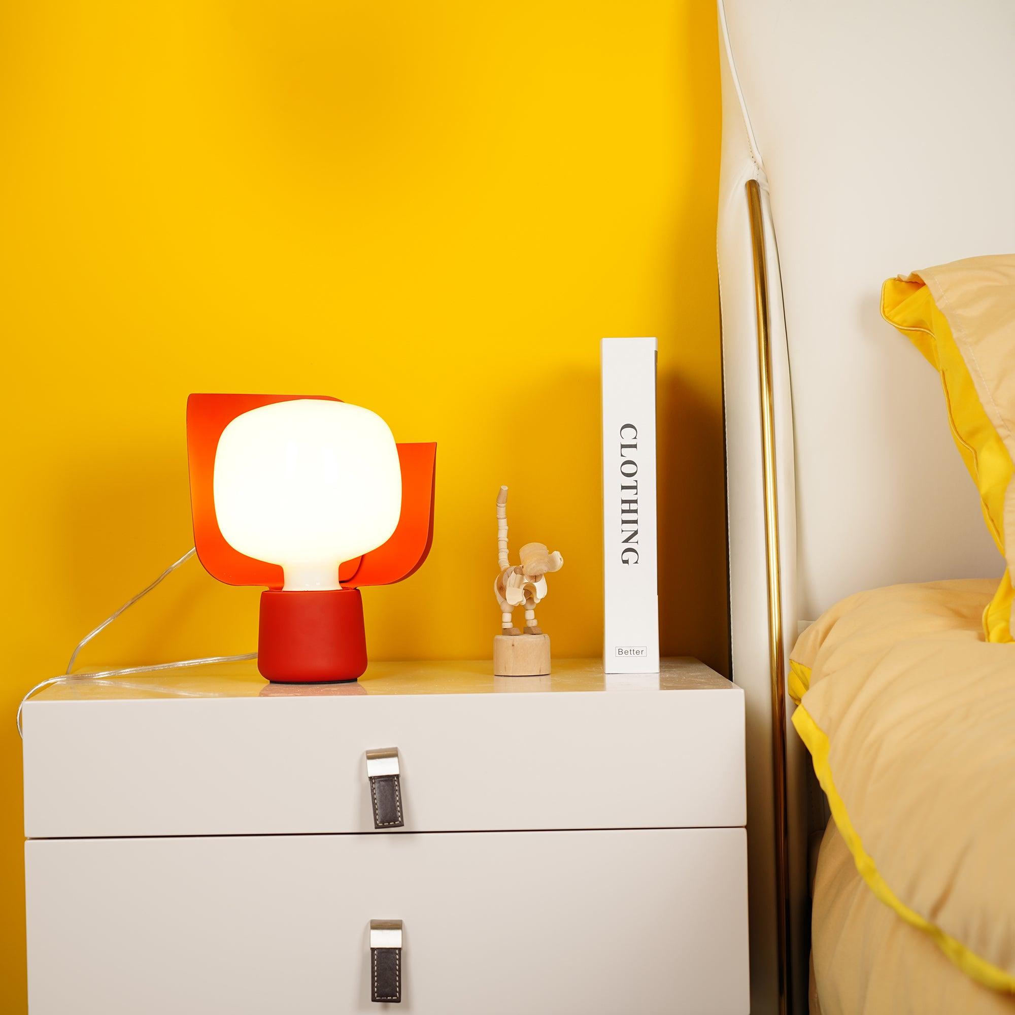 Zuri Plastic Minimalist Table Lamp-Neutral Decor