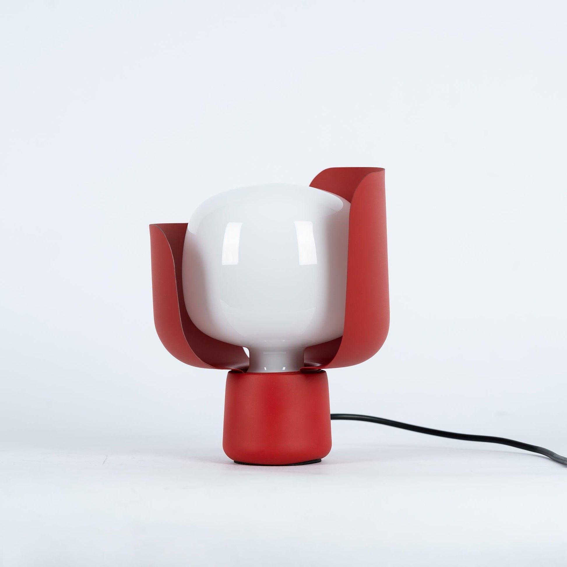 Zuri Plastic Minimalist Table Lamp-Neutral Decor