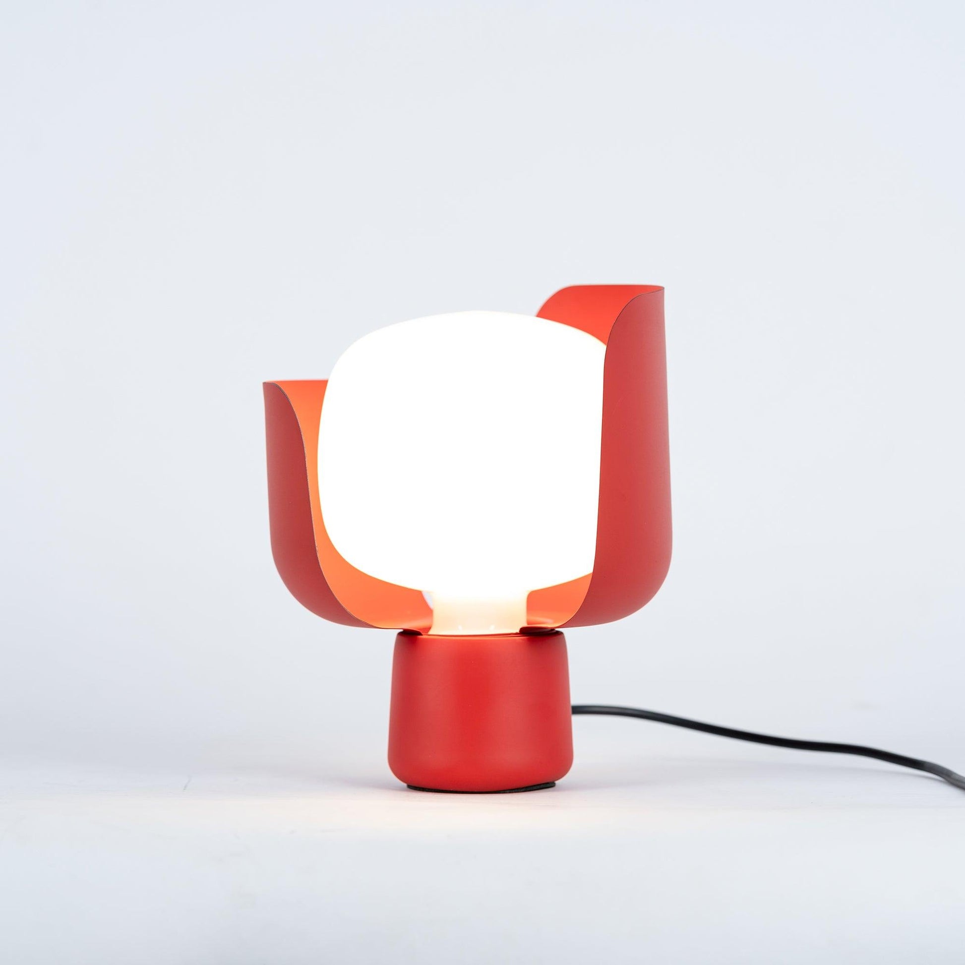 Zuri Plastic Minimalist Table Lamp-Neutral Decor