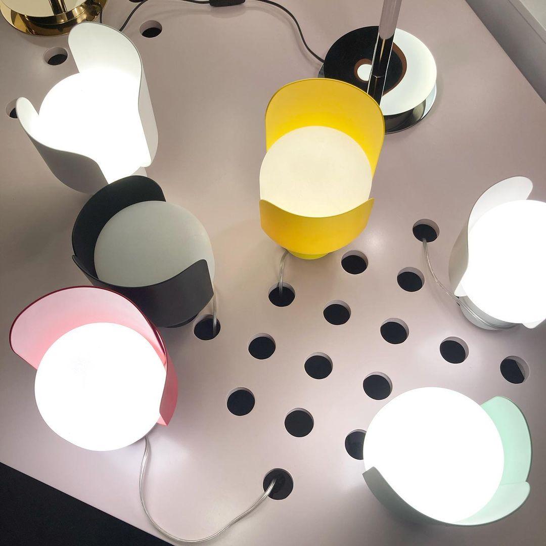 Zuri Plastic Minimalist Table Lamp-Neutral Decor