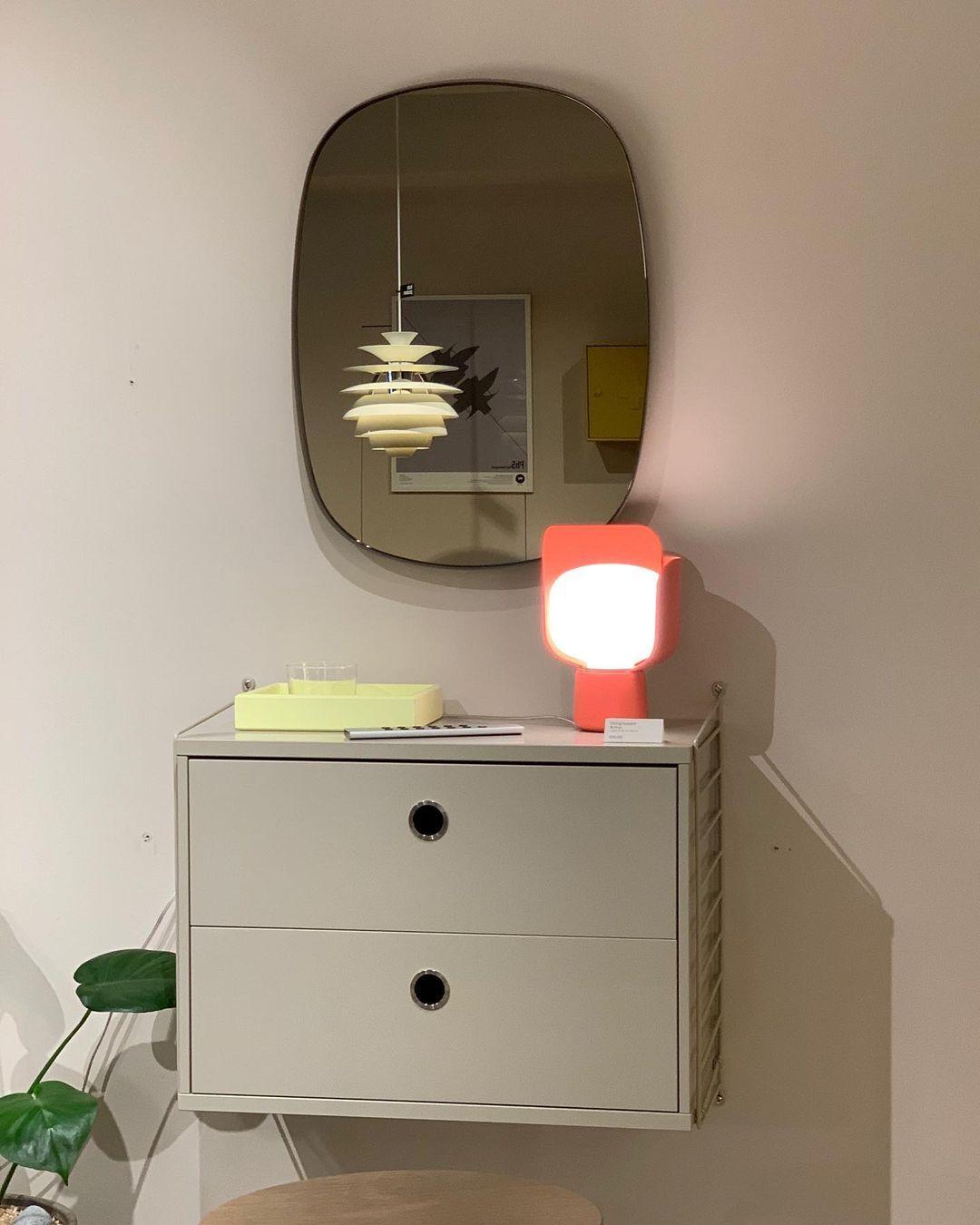 Zuri Plastic Minimalist Table Lamp-Neutral Decor