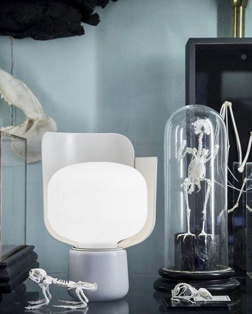Zuri Plastic Minimalist Table Lamp-Neutral Decor