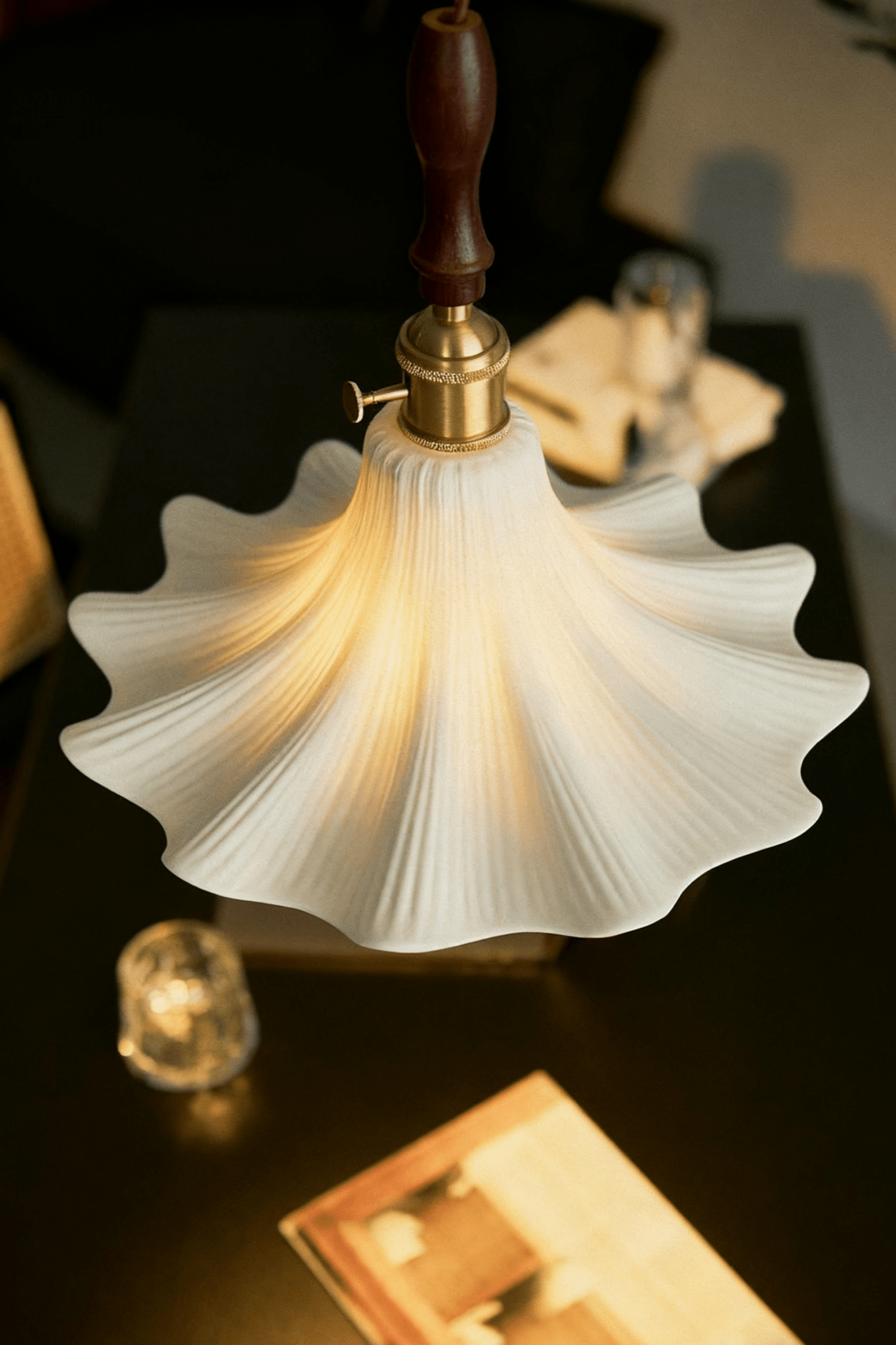 Vernis Pendant Lamp-Neutral Decor