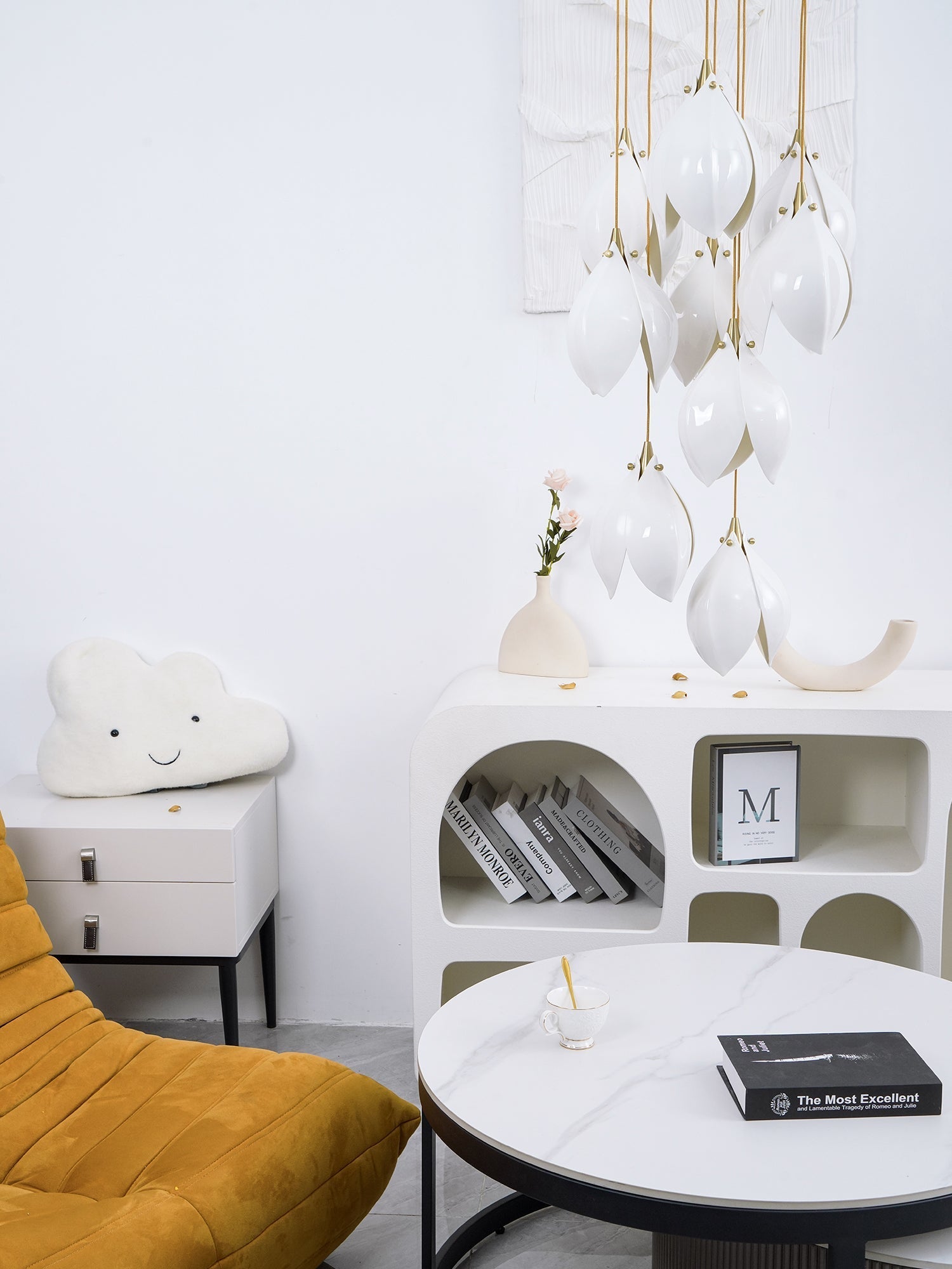Lustra Pendant Lamp White Floral Ceramic-Neutral Decor