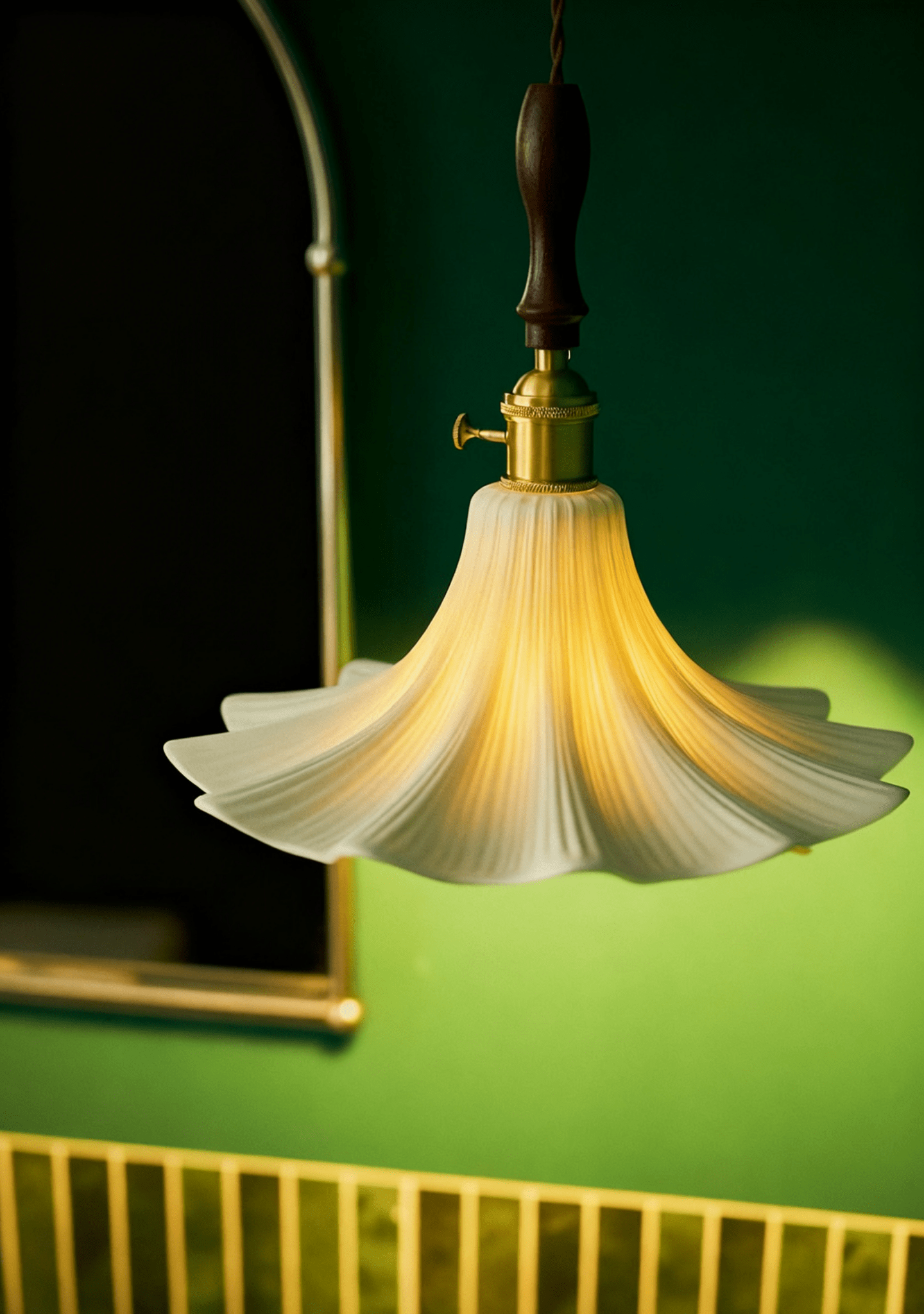 Vernis Pendant Lamp-Neutral Decor
