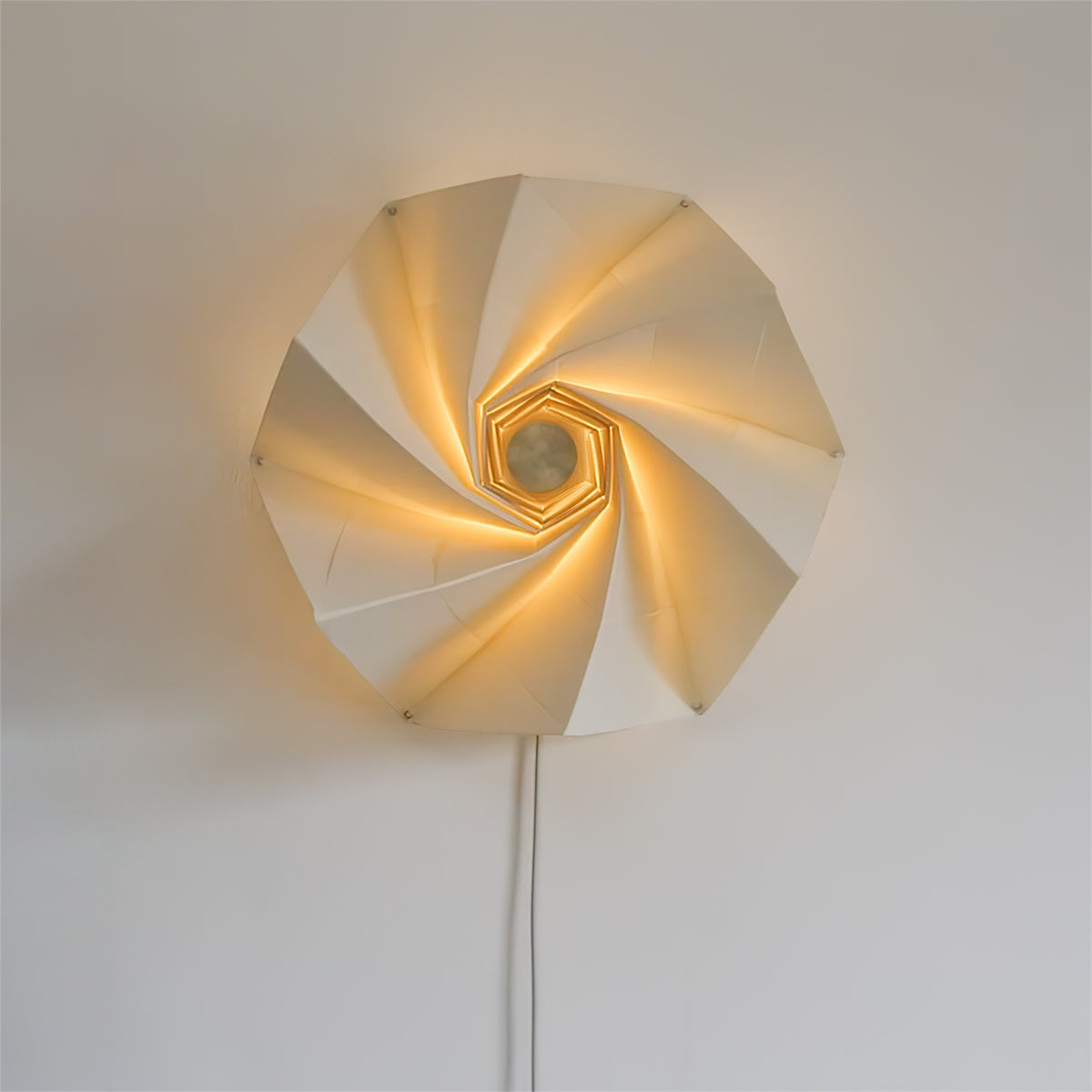 Virelle Wall Lamp