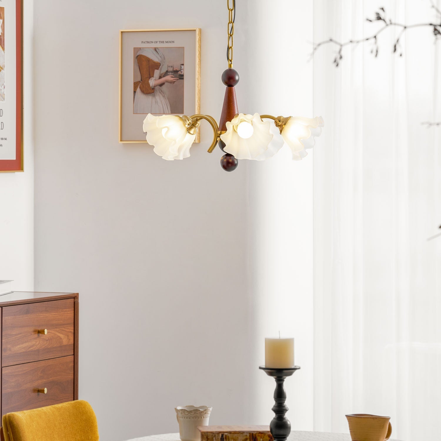 Ilvinan Traditional Elegance Wood Glass Chandelier-Neutral Decor