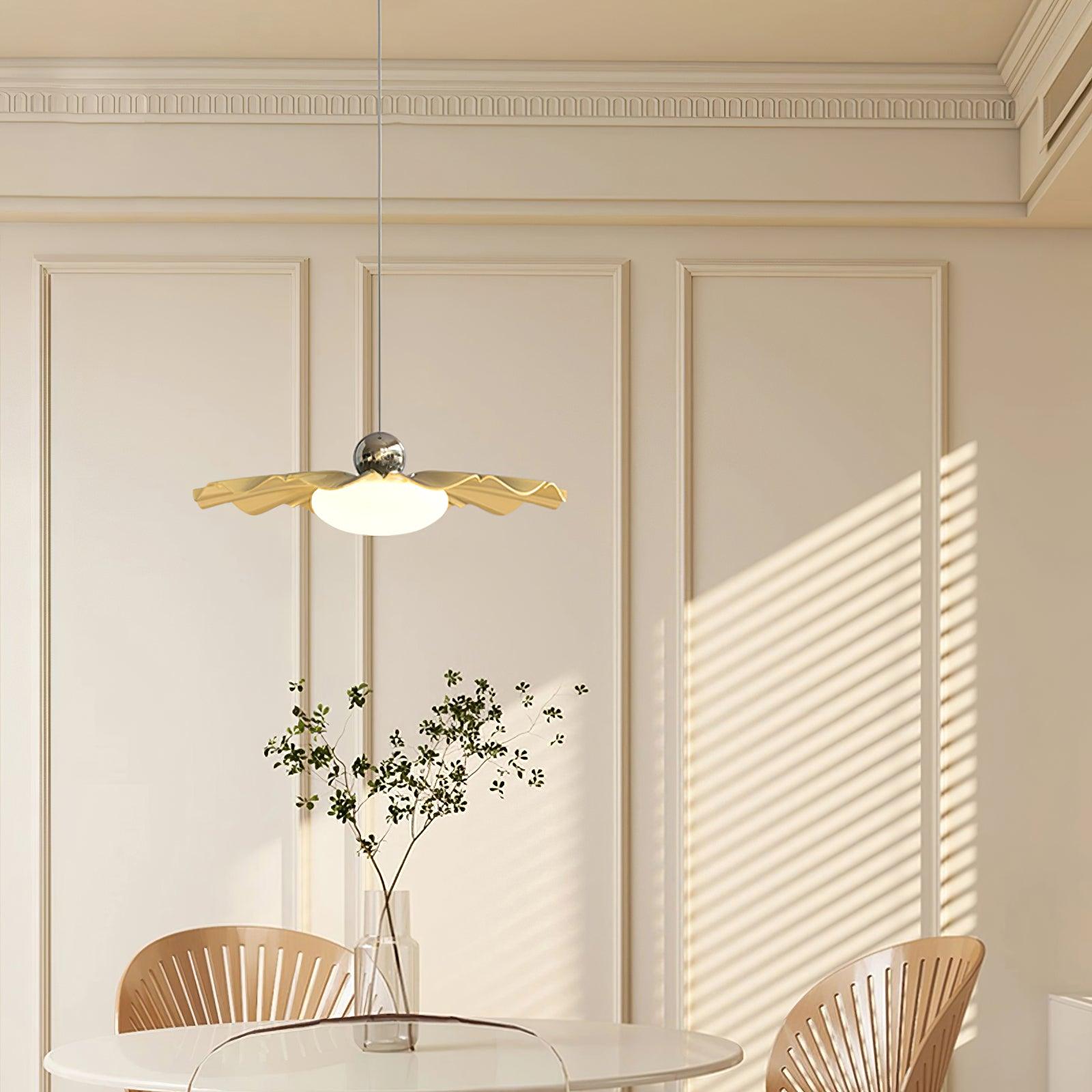 Lustra Pendant Light Brass Acrylic Dining-Neutral Decor