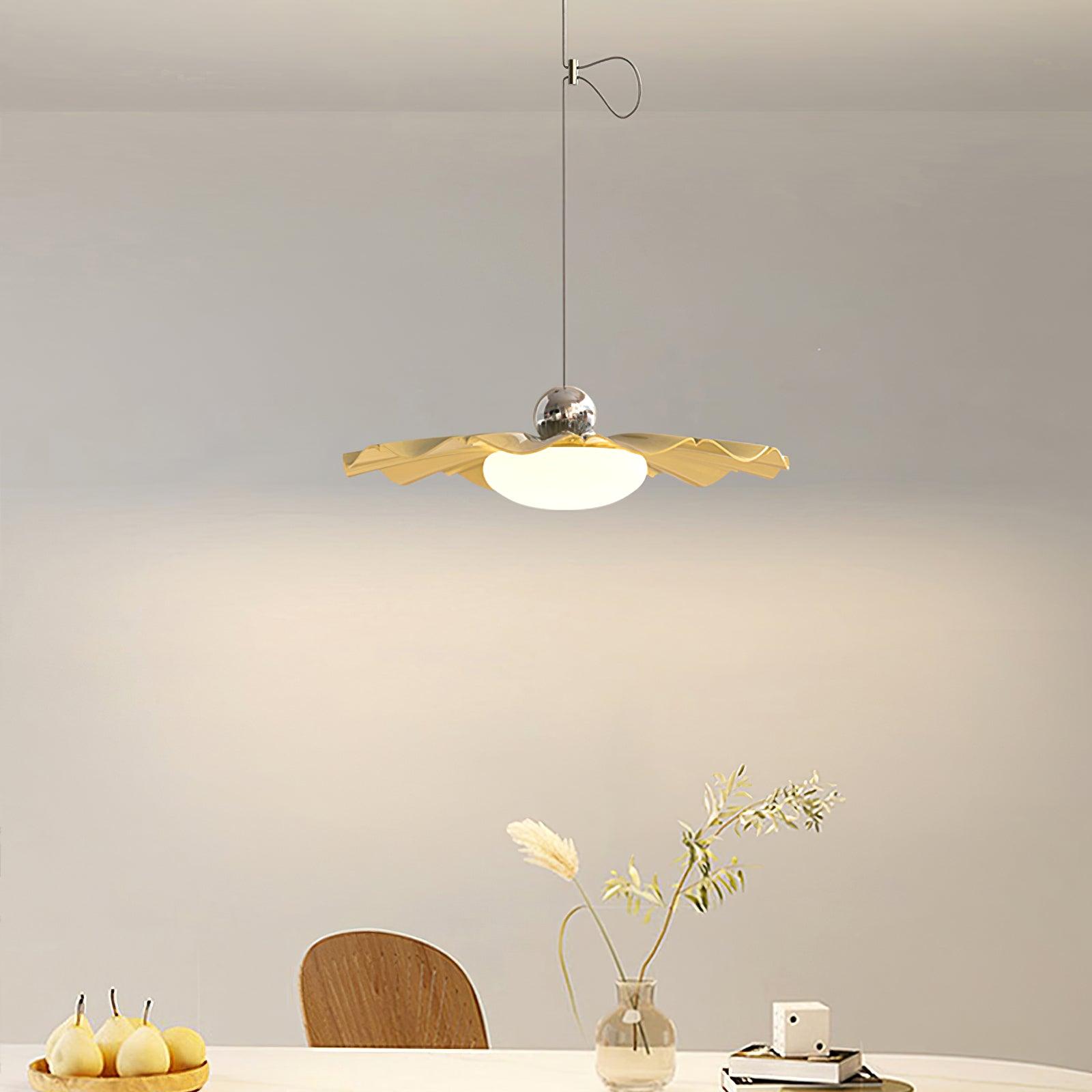 Lustra Pendant Light Brass Acrylic Dining-Neutral Decor