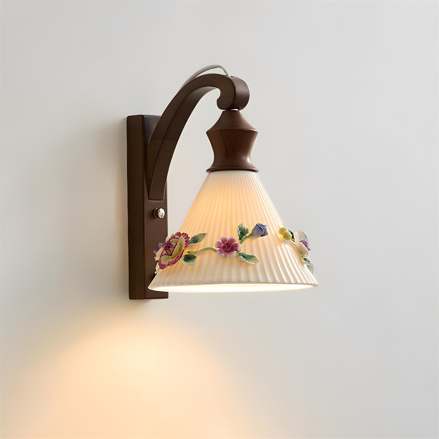 Florian Wall Lamp