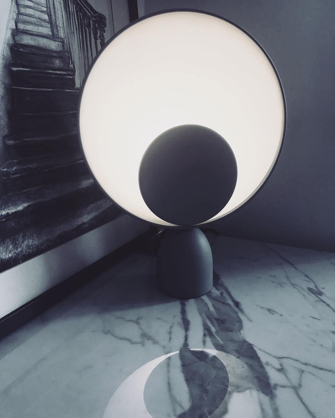 Prynd Modern Table Lamp-Neutral Decor
