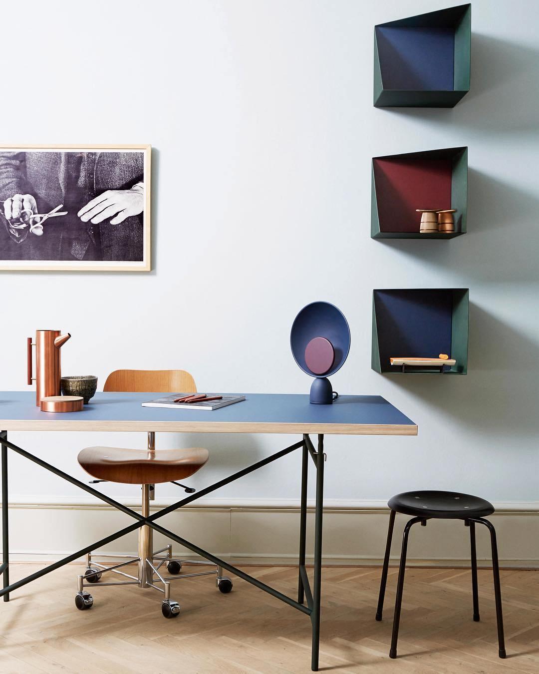 Prynd Modern Table Lamp-Neutral Decor