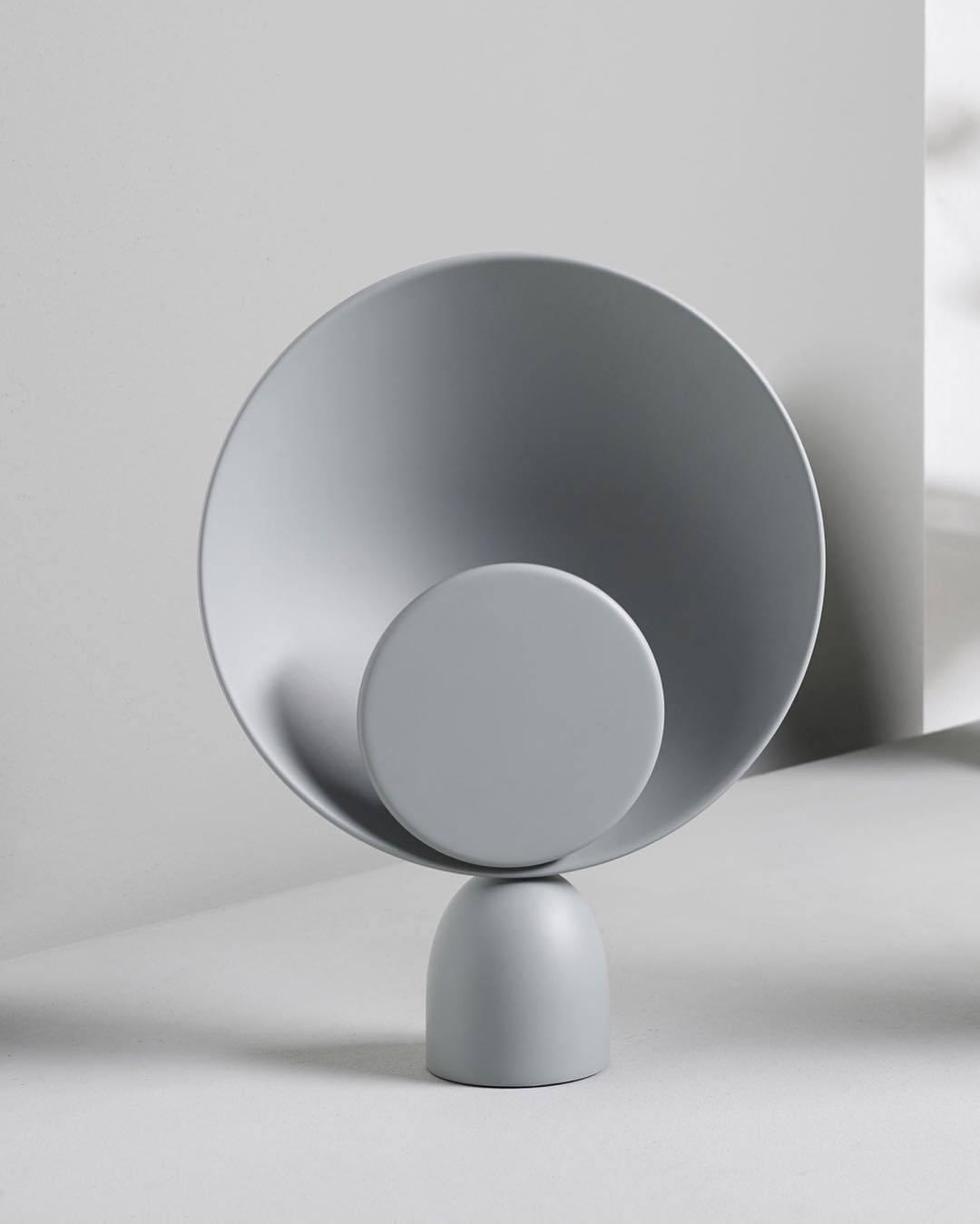 Prynd Modern Table Lamp-Neutral Decor