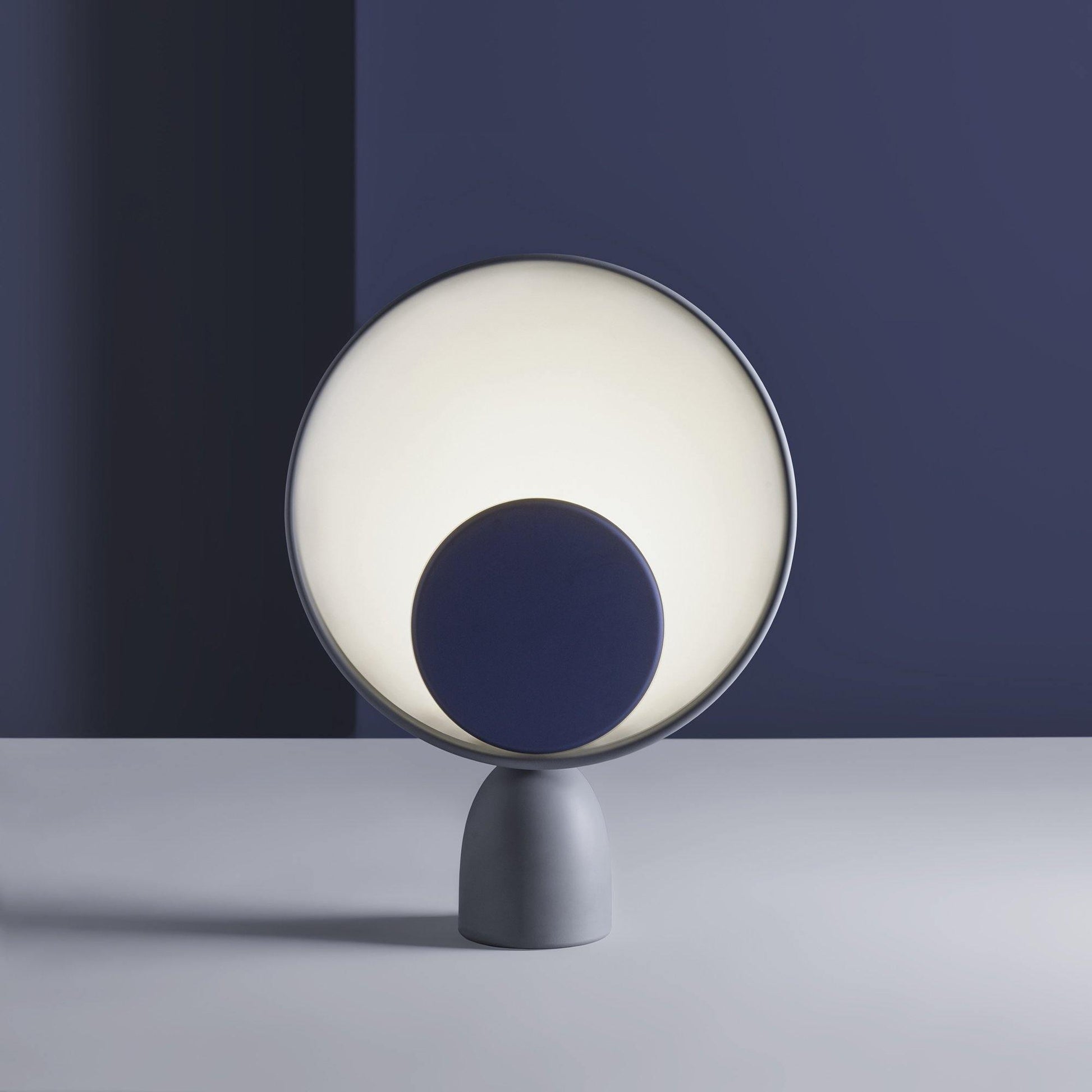 Prynd Modern Table Lamp-Neutral Decor