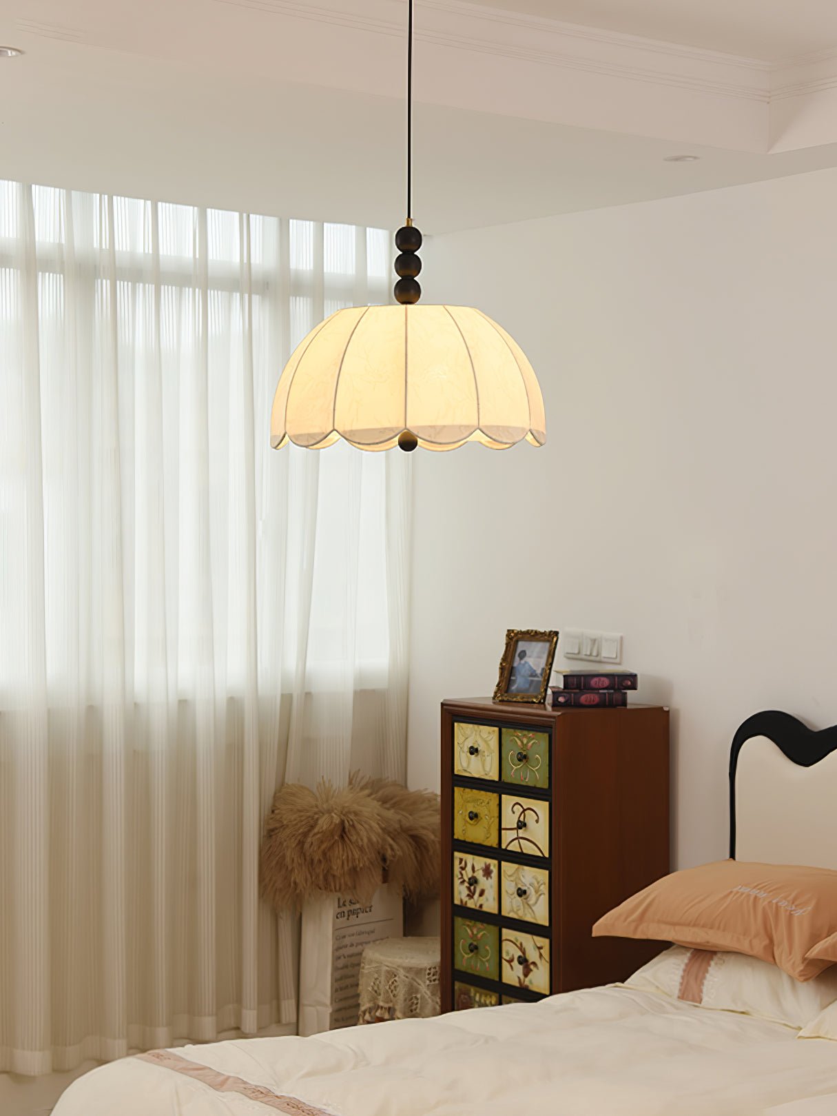 Syphaen Traditional Blossom Fabric Wood Pendant Light-Neutral Decor