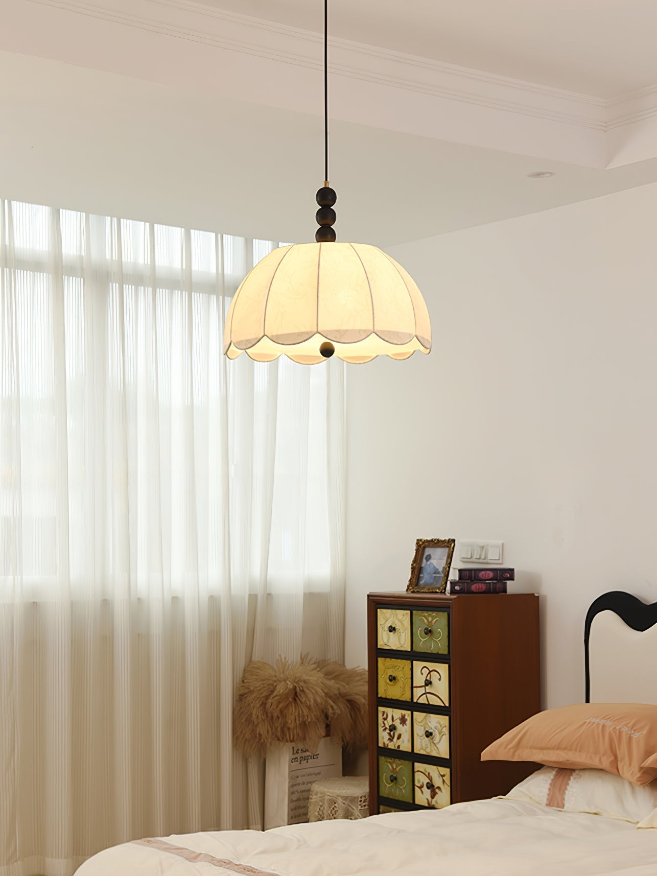 Syphaen Traditional Blossom Fabric Wood Pendant Light-Neutral Decor