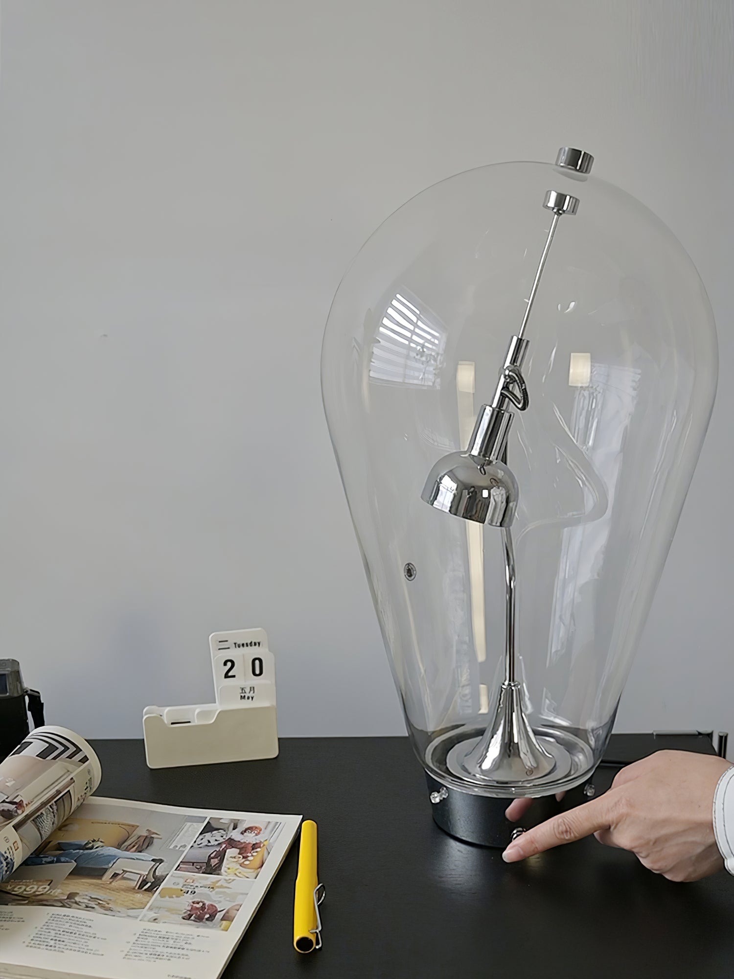 Veroce Glass Industrial Table Lamp-Neutral Decor