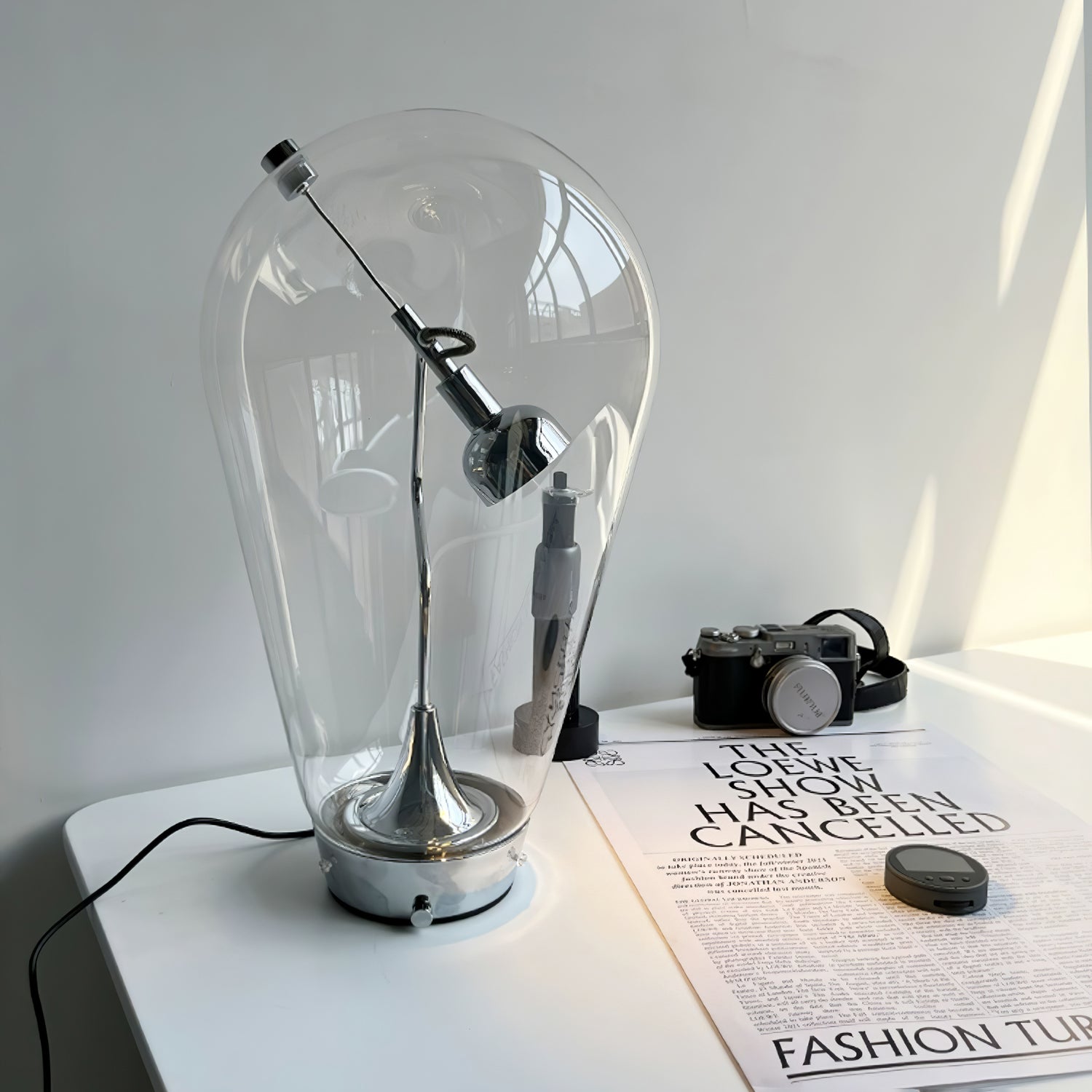 Veroce Glass Industrial Table Lamp-Neutral Decor