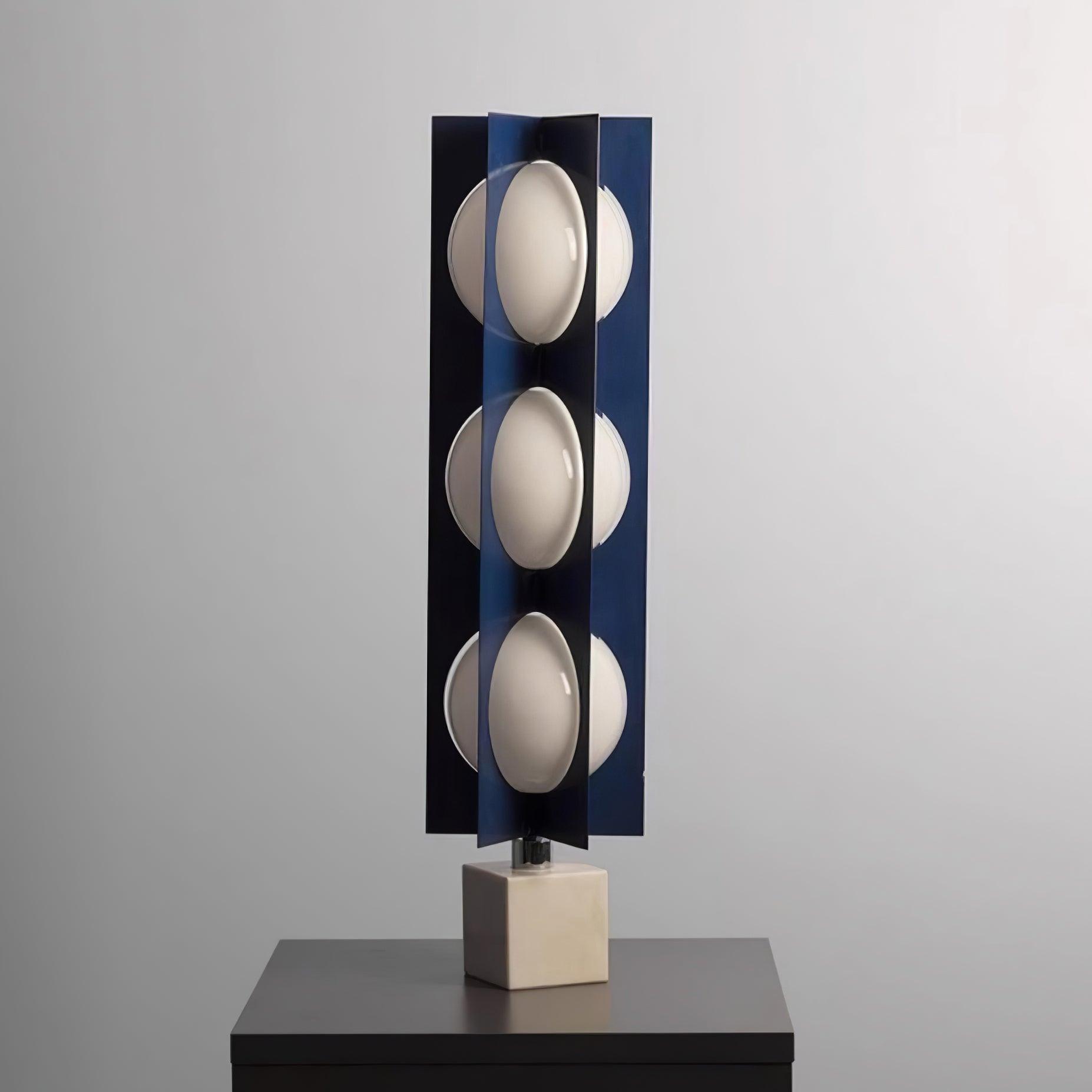 Soe Floor Lamp