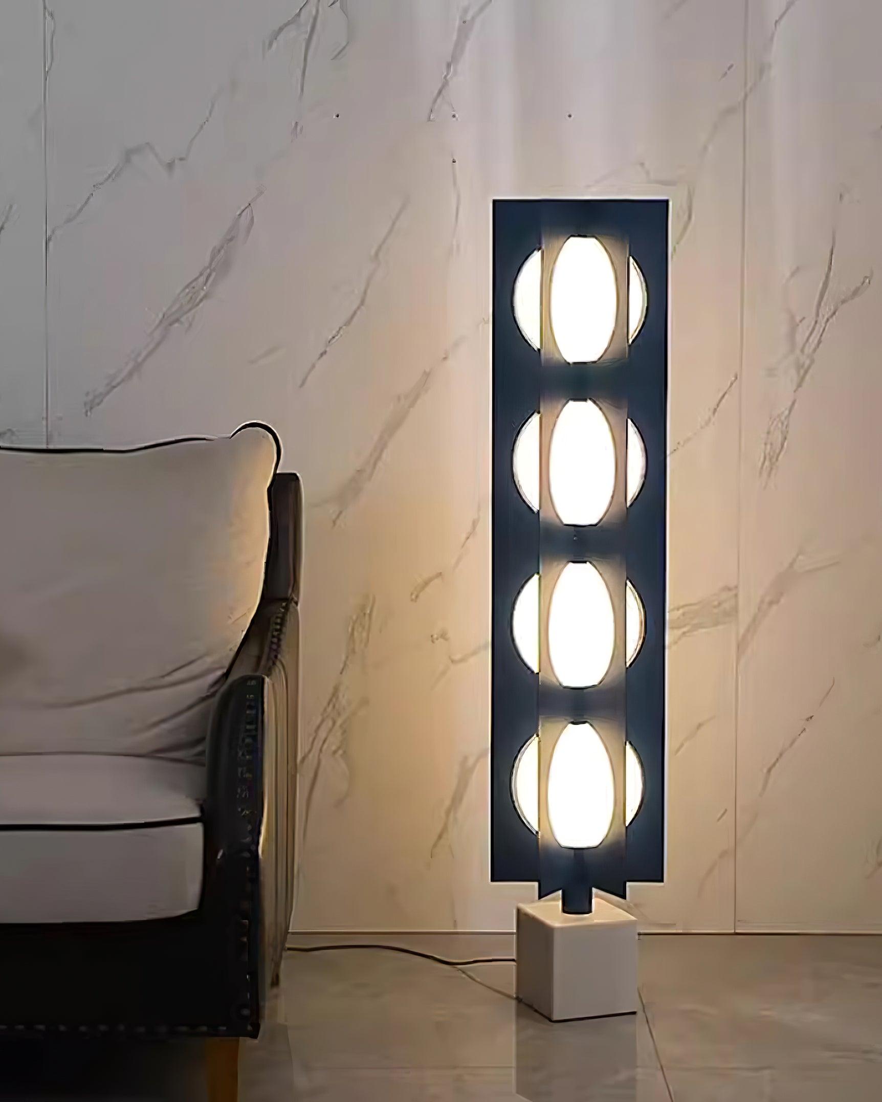 Soe Floor Lamp
