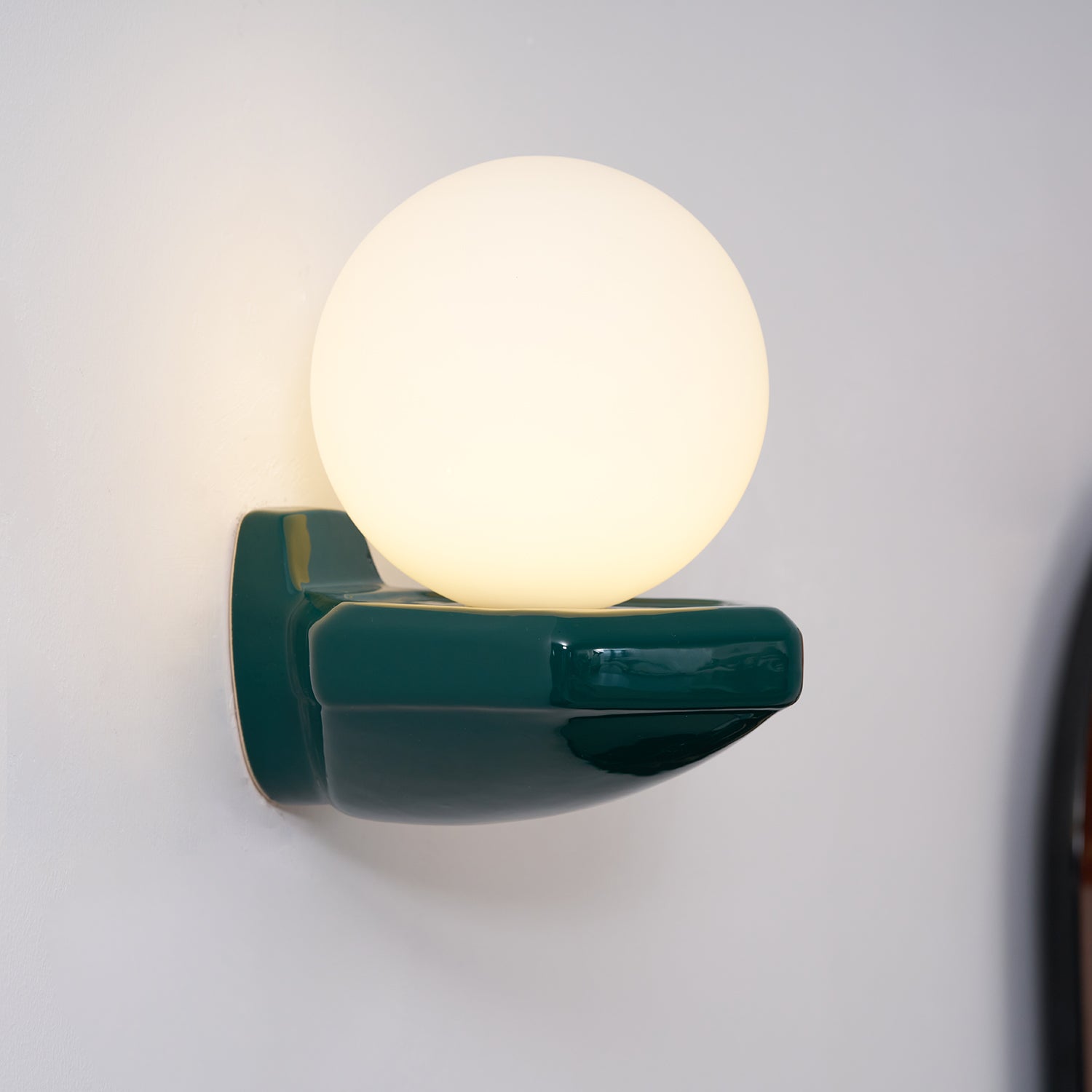 Lunelle Wall Lamp