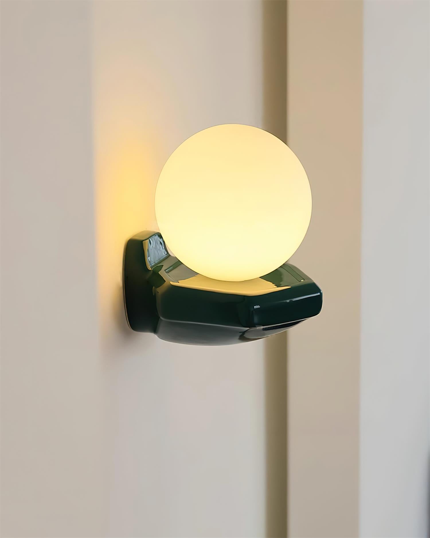 Lunelle Wall Lamp