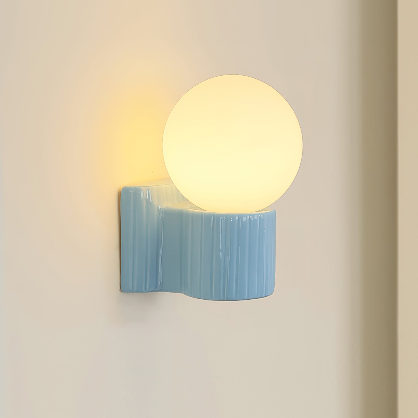 Lunelle Wall Lamp