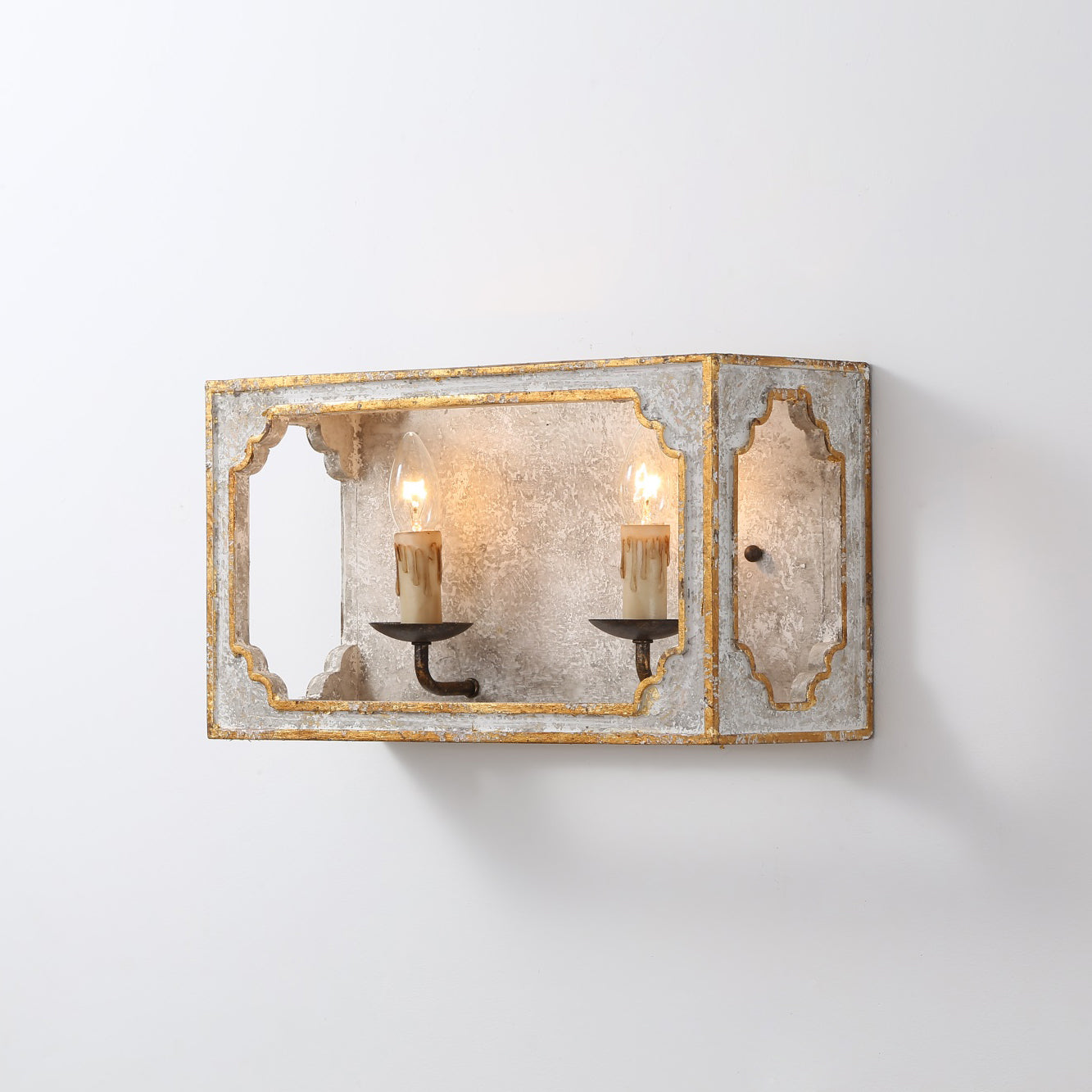 Gideon Sconce