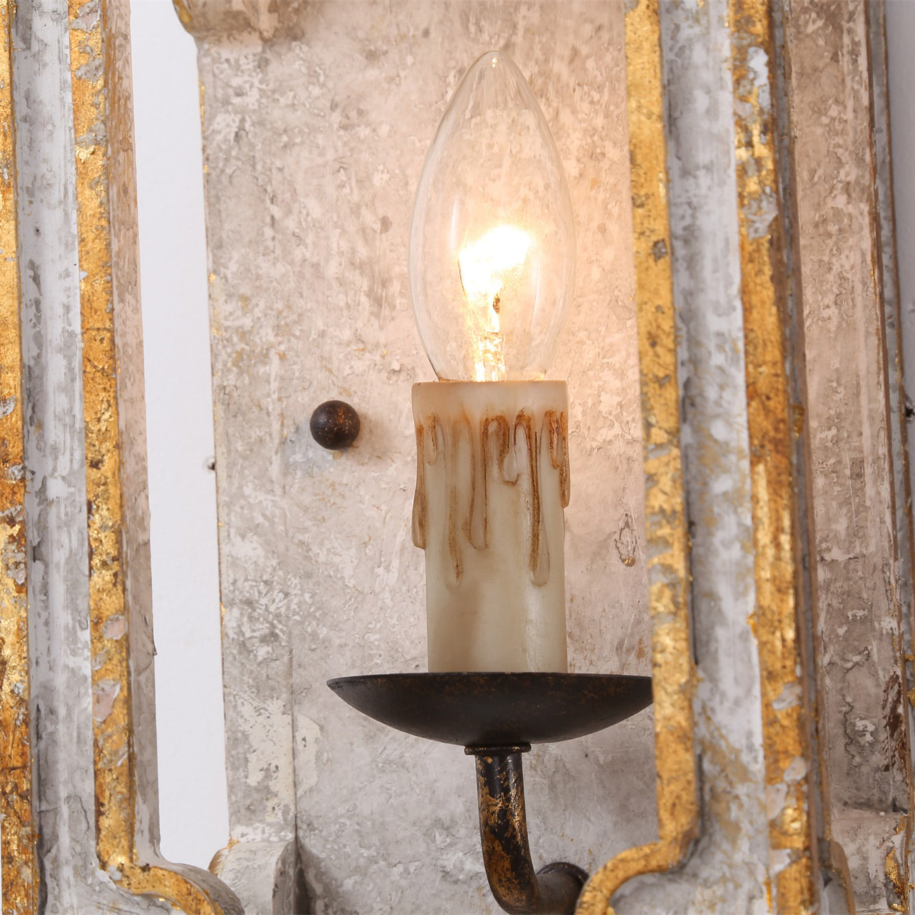 Gideon Sconce