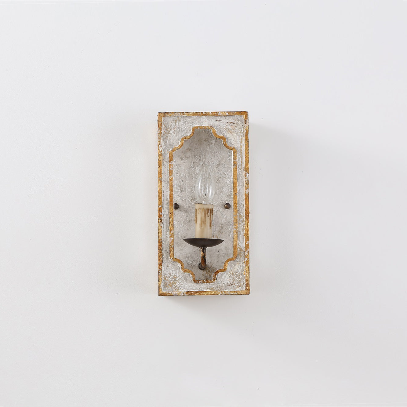Gideon Sconce