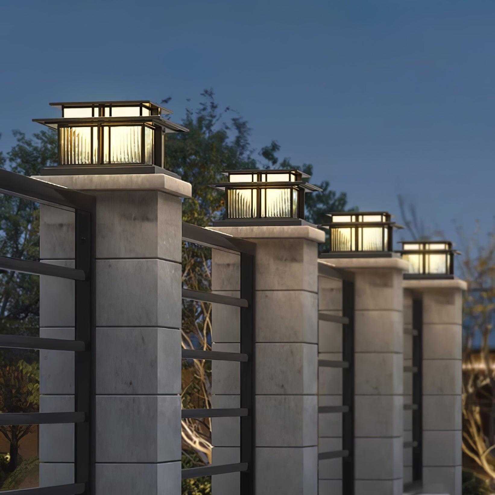Ebon Modern Outdoor Light-Neutral Decor