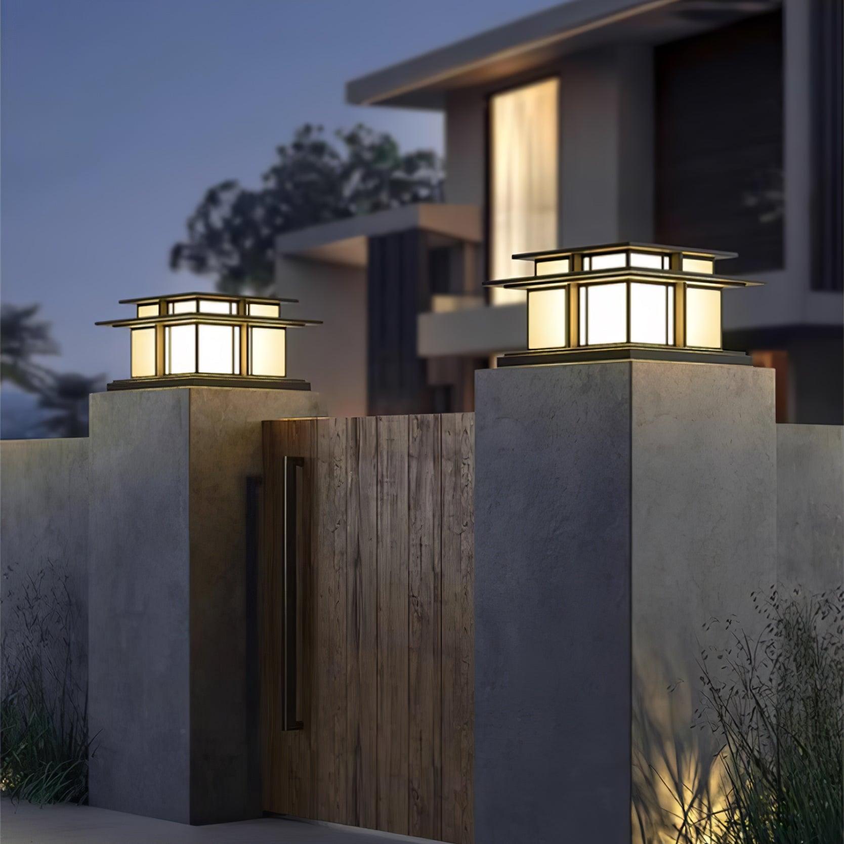 Ebon Modern Outdoor Light-Neutral Decor