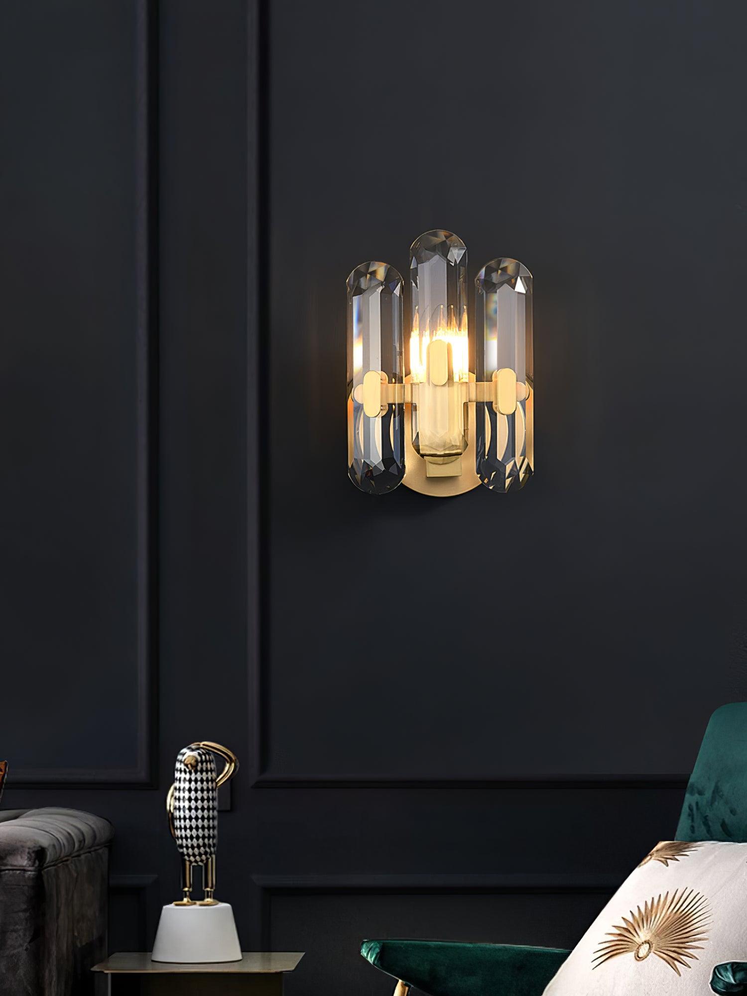 Gevon Postmodern Luxury Crystal Sconce Wall Lamp-Neutral Decor