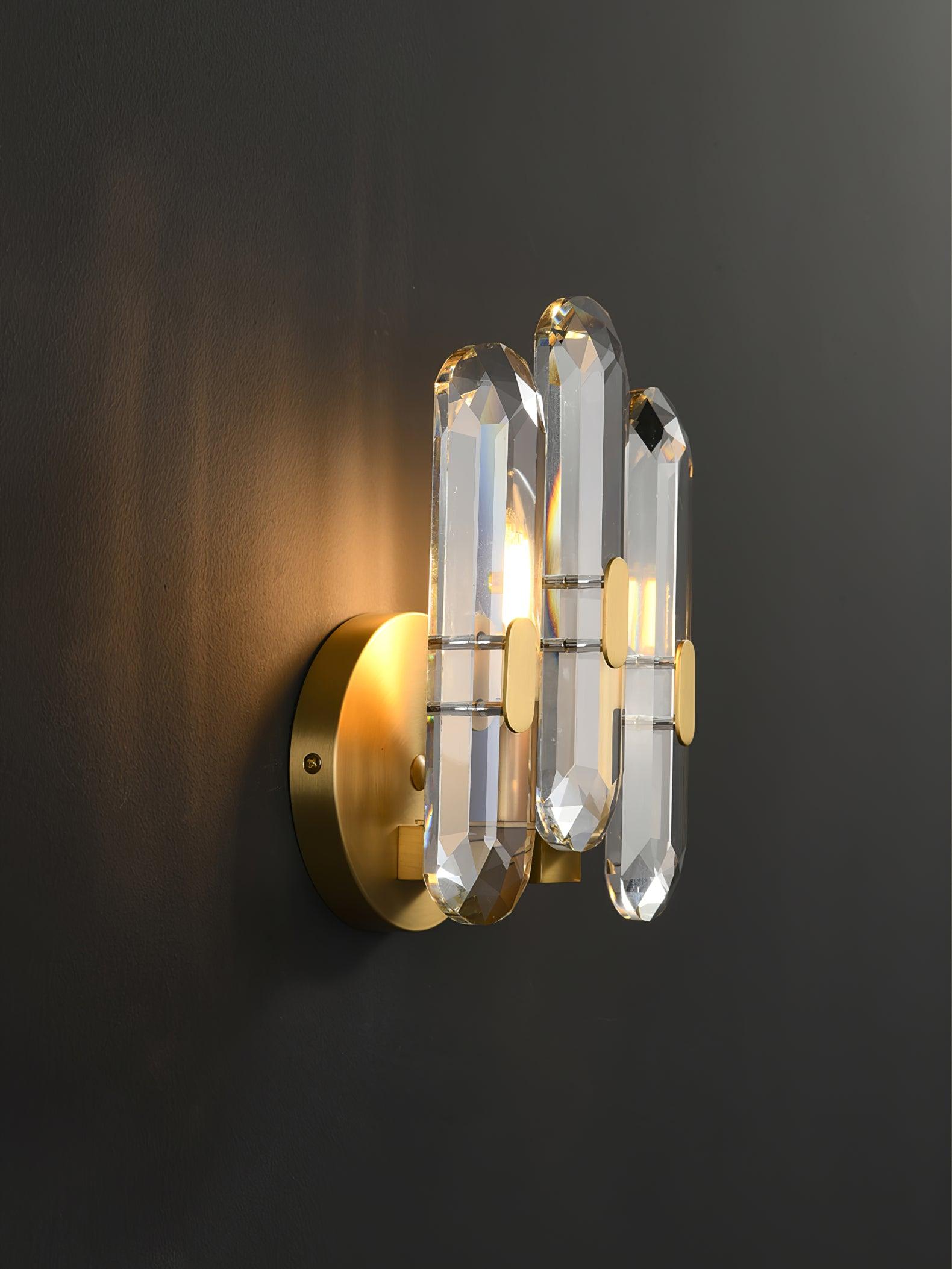 Gevon Postmodern Luxury Crystal Sconce Wall Lamp-Neutral Decor