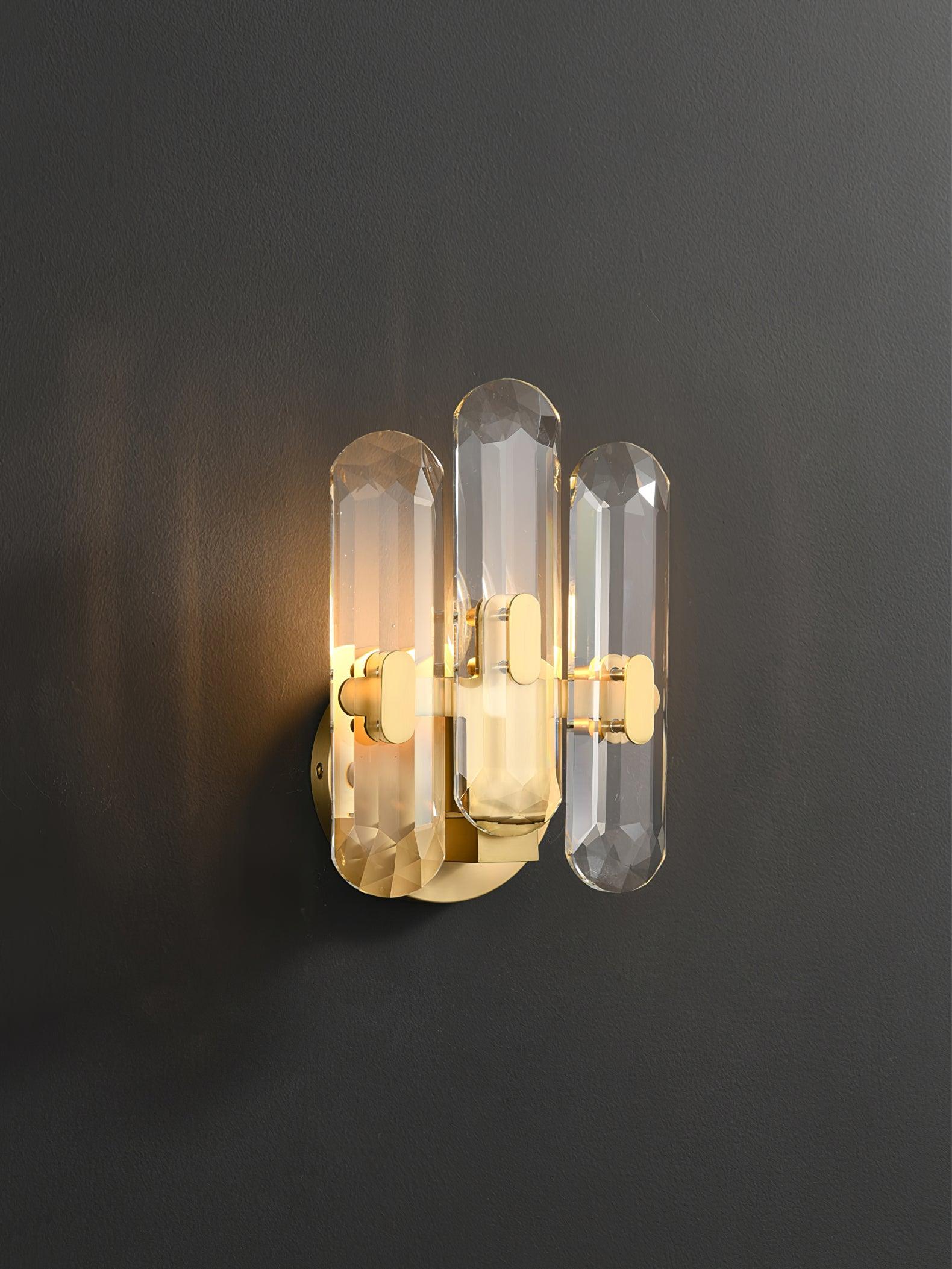 Gevon Postmodern Luxury Crystal Sconce Wall Lamp-Neutral Decor