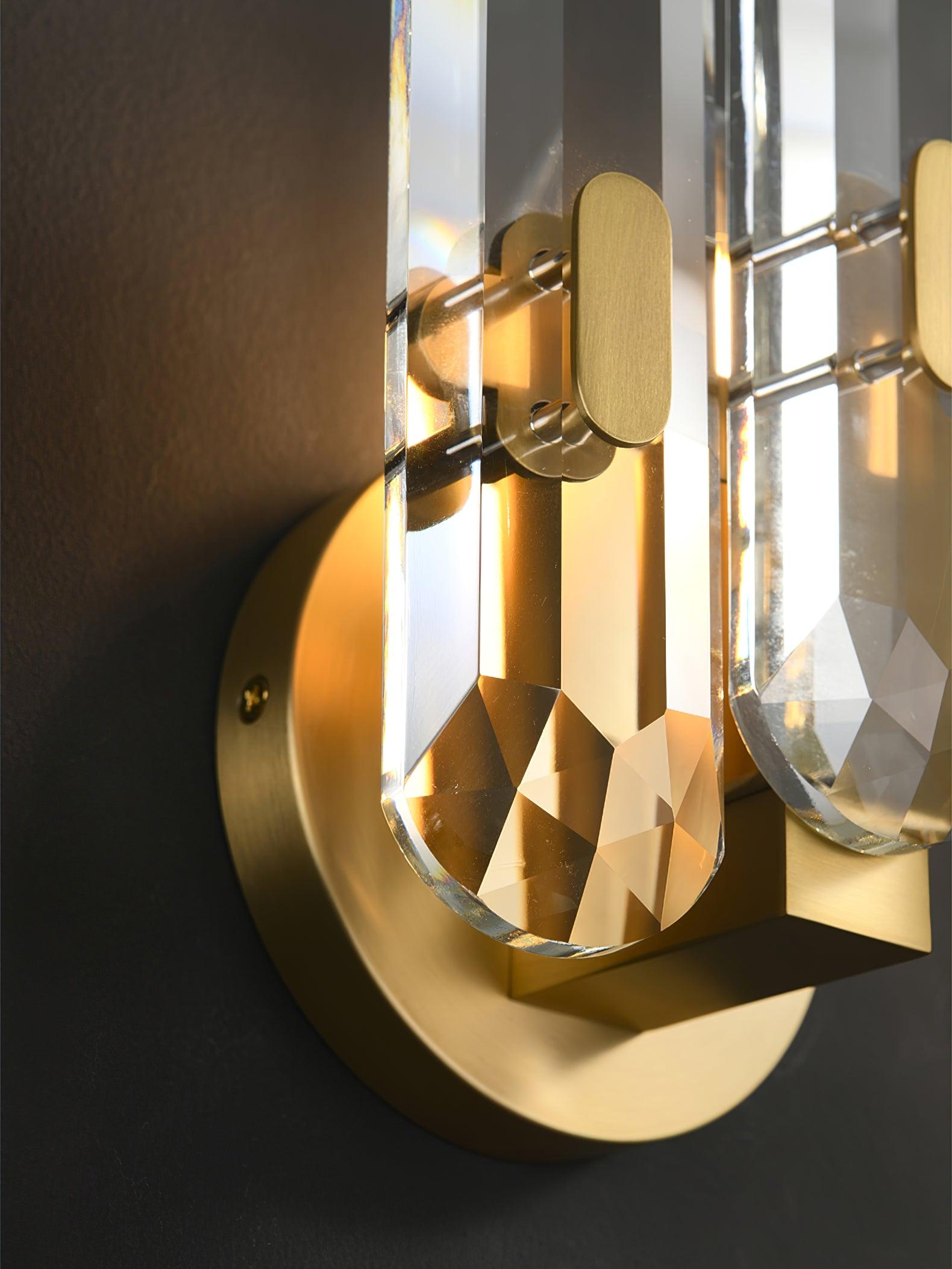 Gevon Postmodern Luxury Crystal Sconce Wall Lamp-Neutral Decor