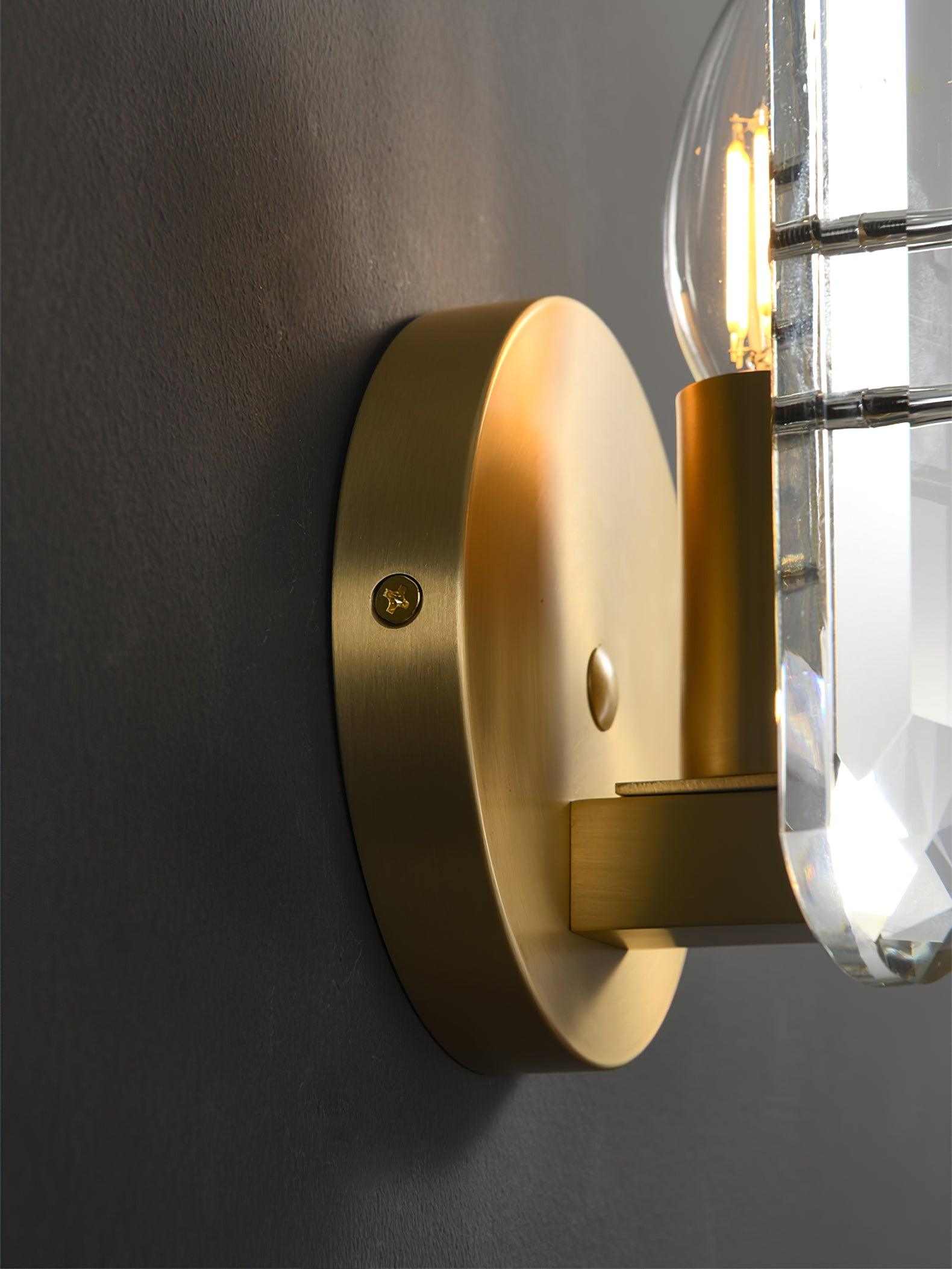 Gevon Postmodern Luxury Crystal Sconce Wall Lamp-Neutral Decor