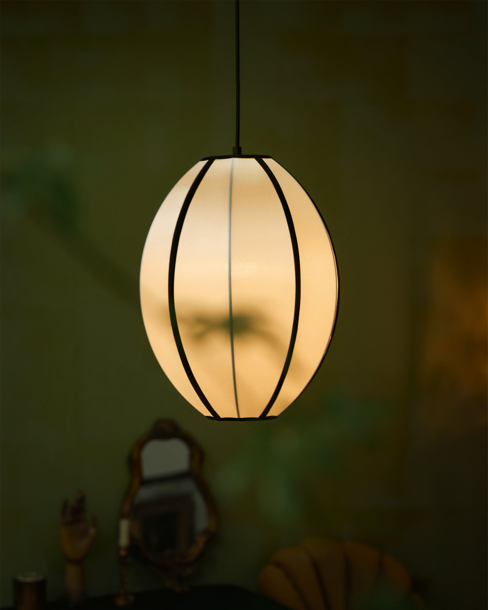 Daphne Modern Fabric Pendant Lamp-Neutral Decor