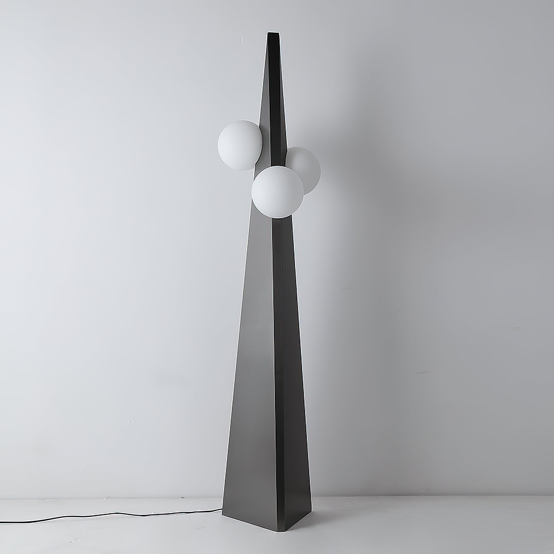 Stellan Floor Lamp