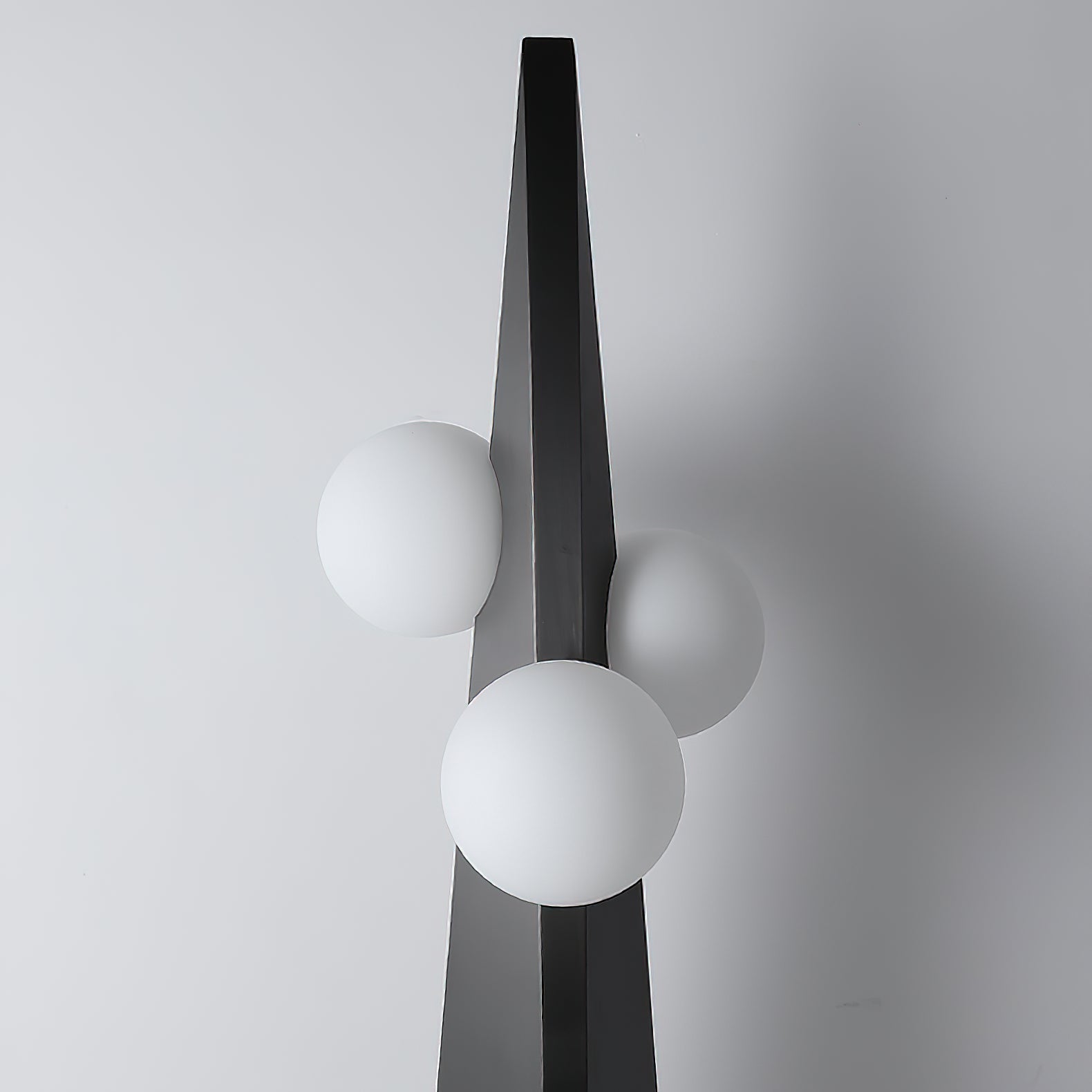 Stellan Floor Lamp