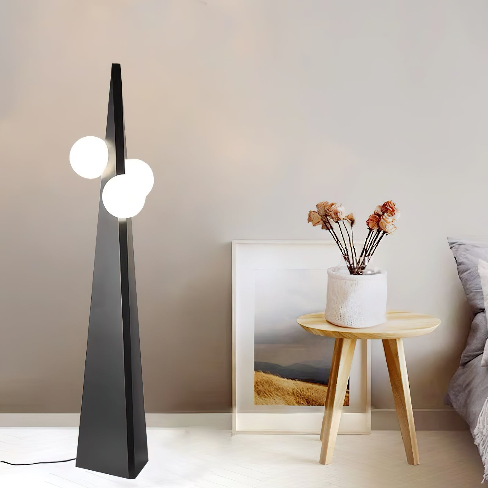 Stellan Floor Lamp