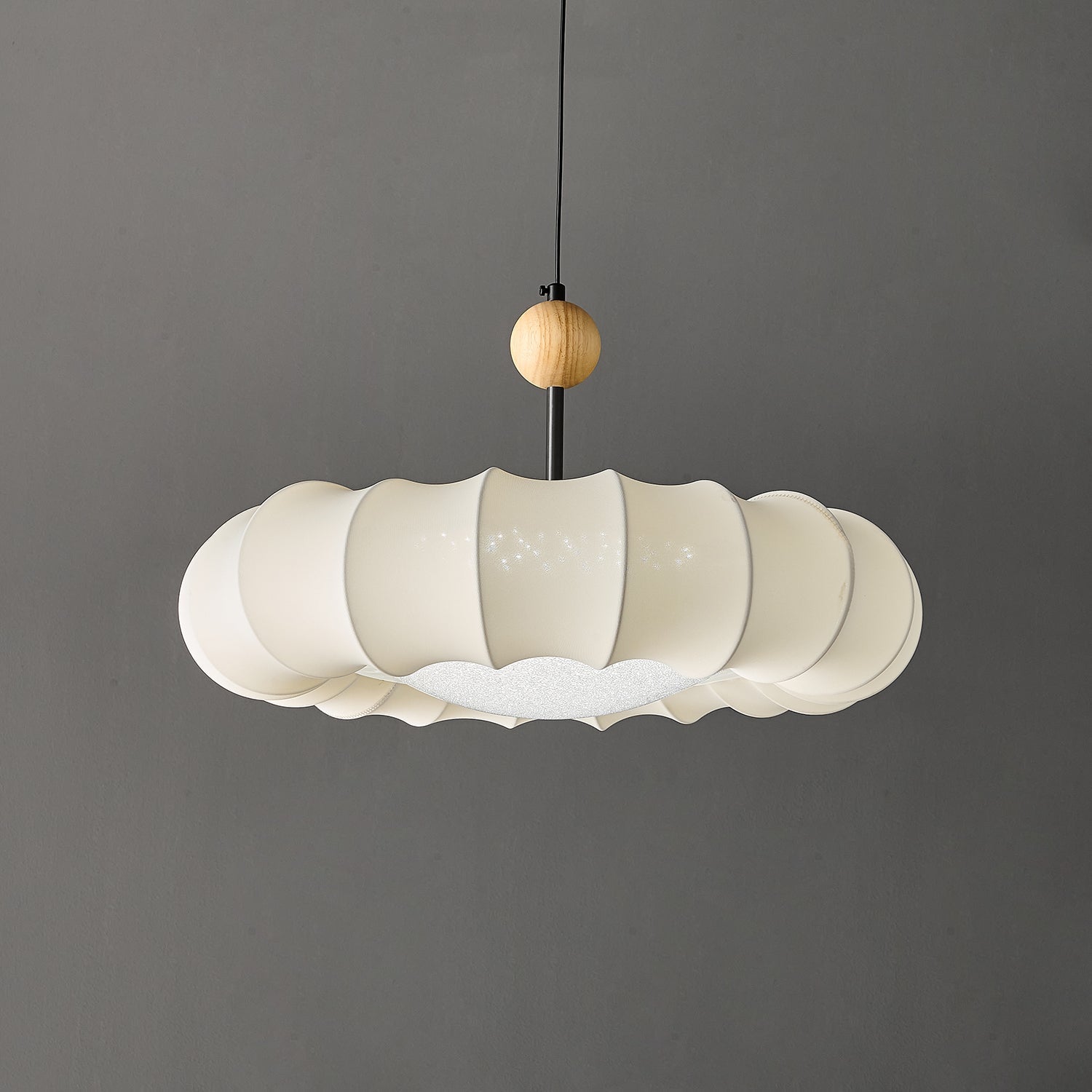 Vero Minimalist Wood Pendant Light-Neutral Decor