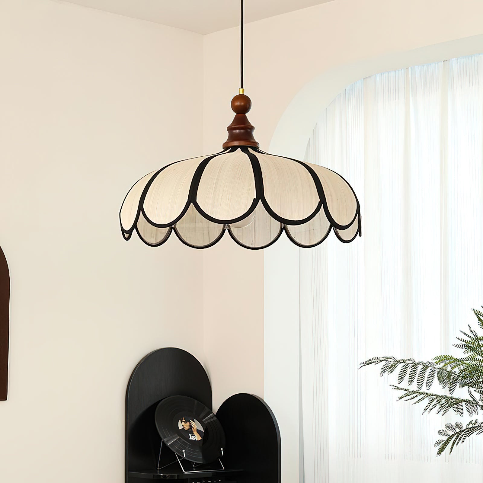 A display showing the three available sizes of the Botan Pendant Light.