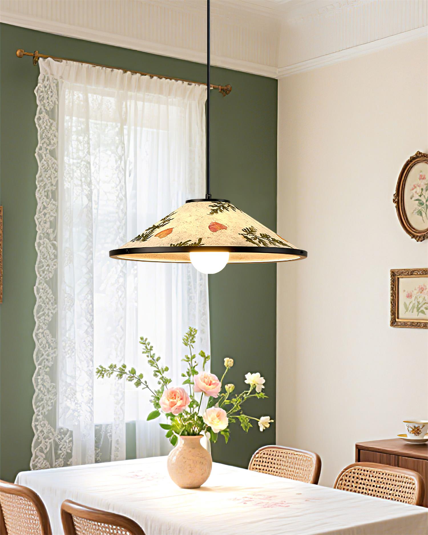 Flora Pendant Lamp