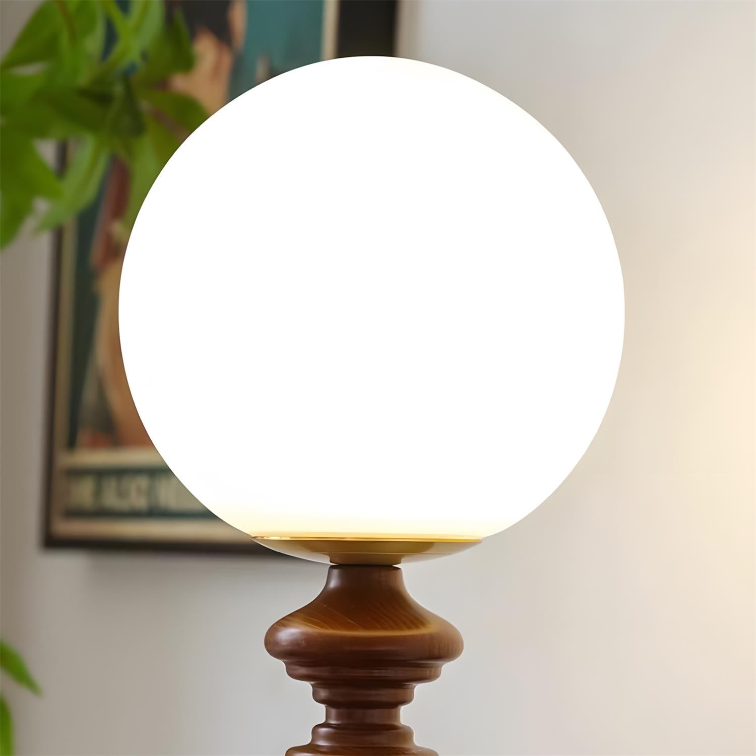 Linnea Wall Lamp