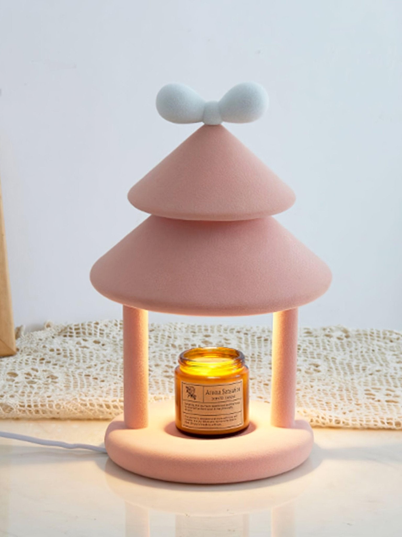 Olvenon Flocked Resin Pagoda Lamp-Neutral Decor