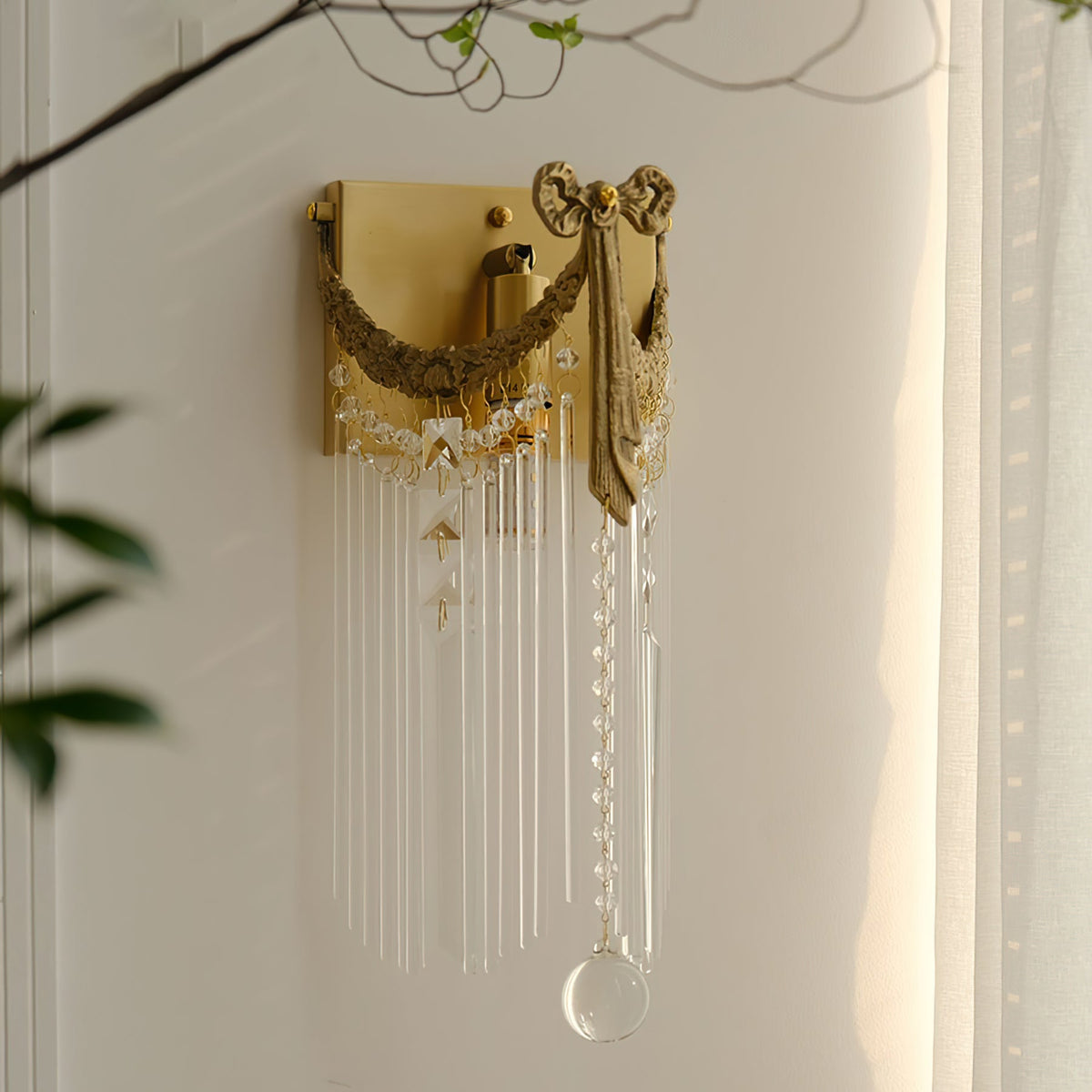 Bow Tie Crystal Wall Lamp