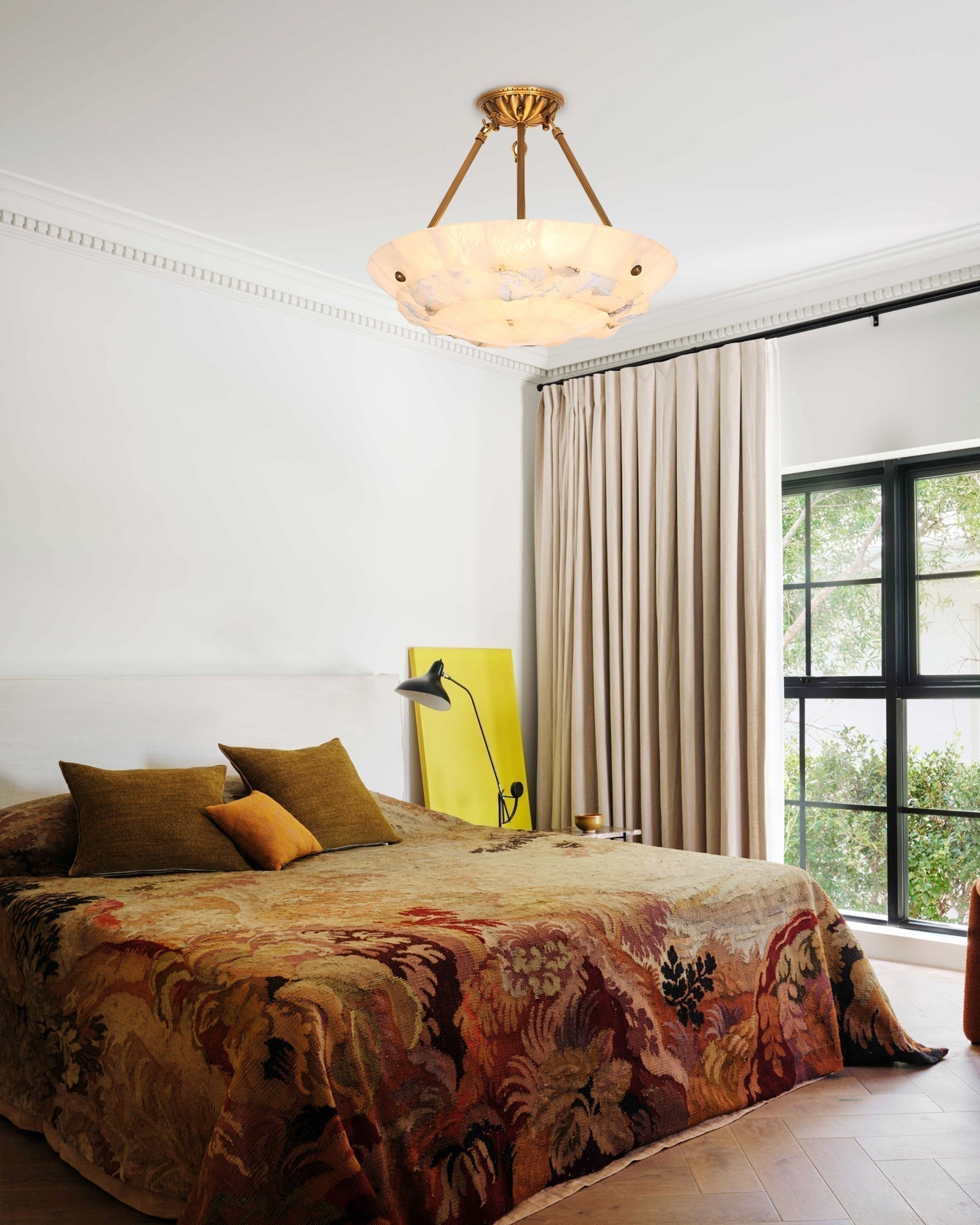 Nomen Bowl Pendant Lamp Alabaster Elegance-Neutral Decor